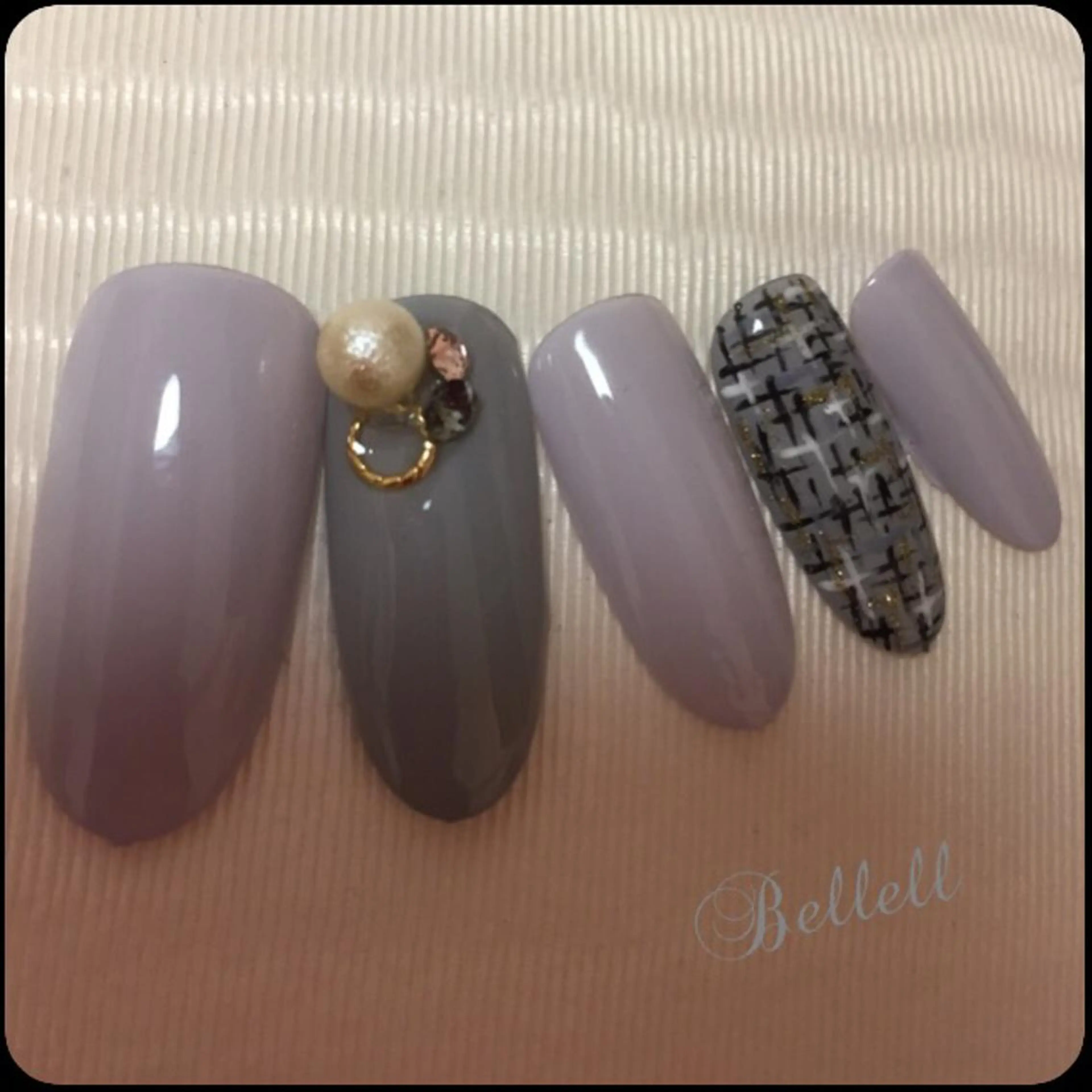 ネイル 青木 綾子のネイルデザイン