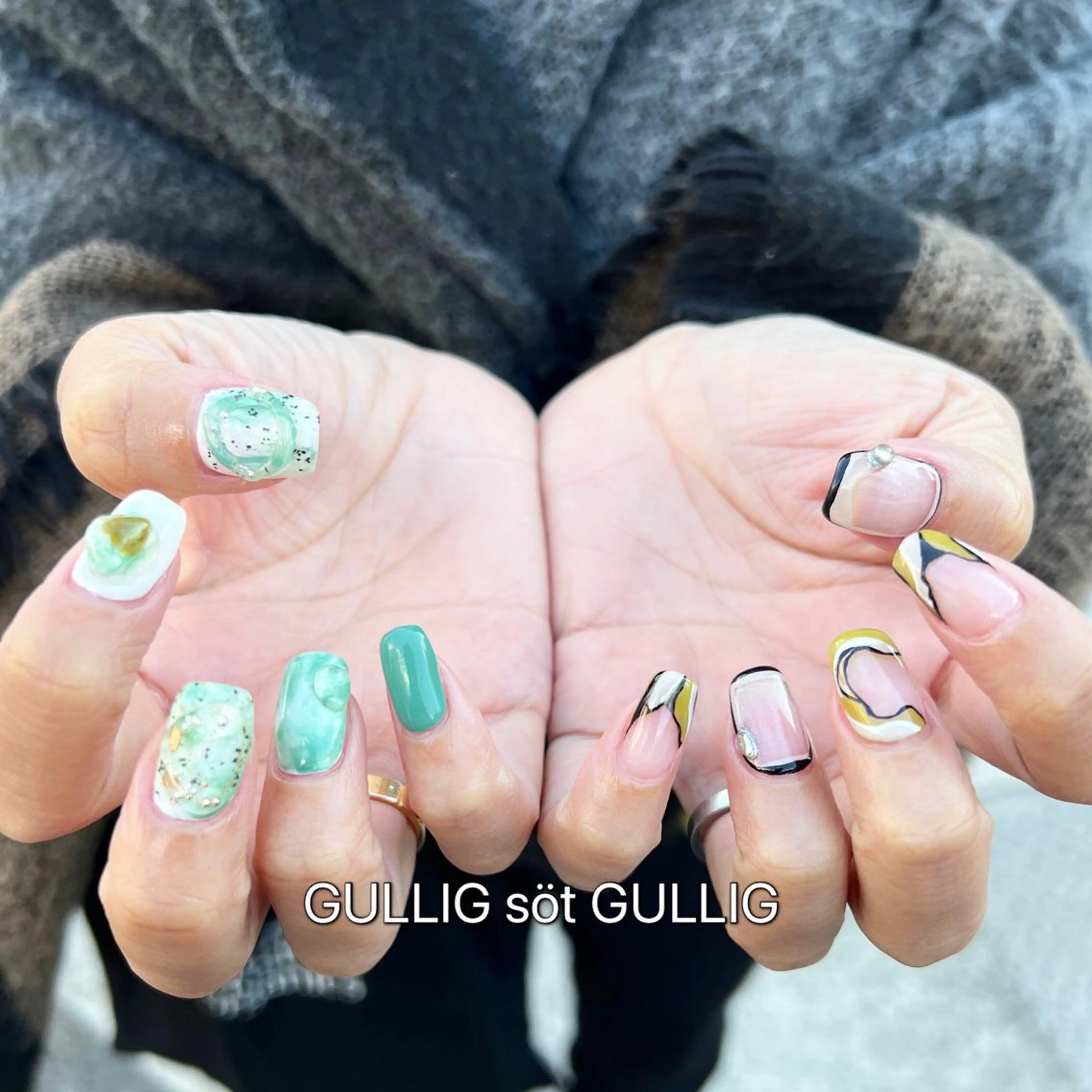 ネイル ハンドネイル フットネイル GULLIG söt GULLIGのネイルデザイン