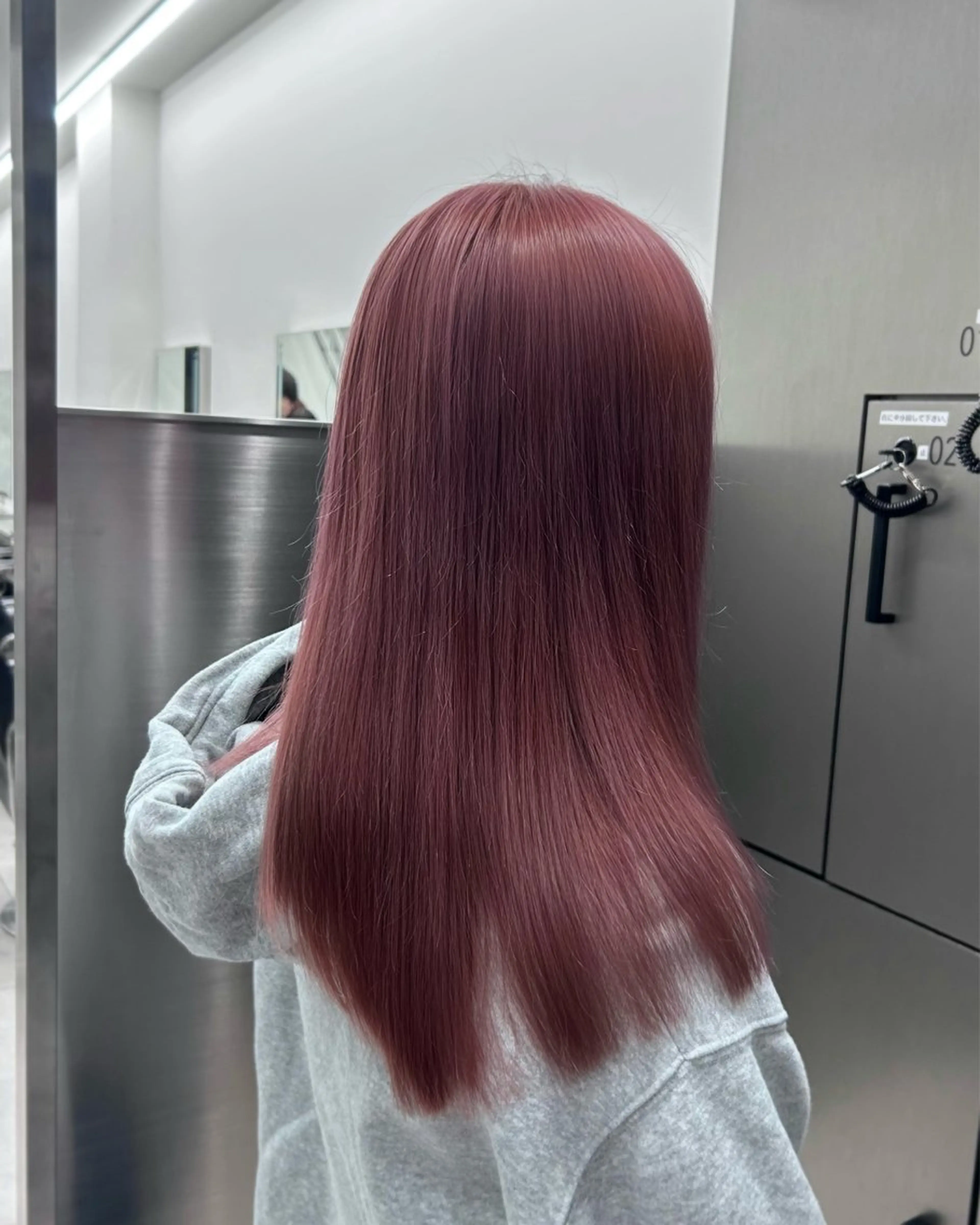 ロング 大人レイヤー/艶髪 🇺🇸TOMONAのヘアスタイル