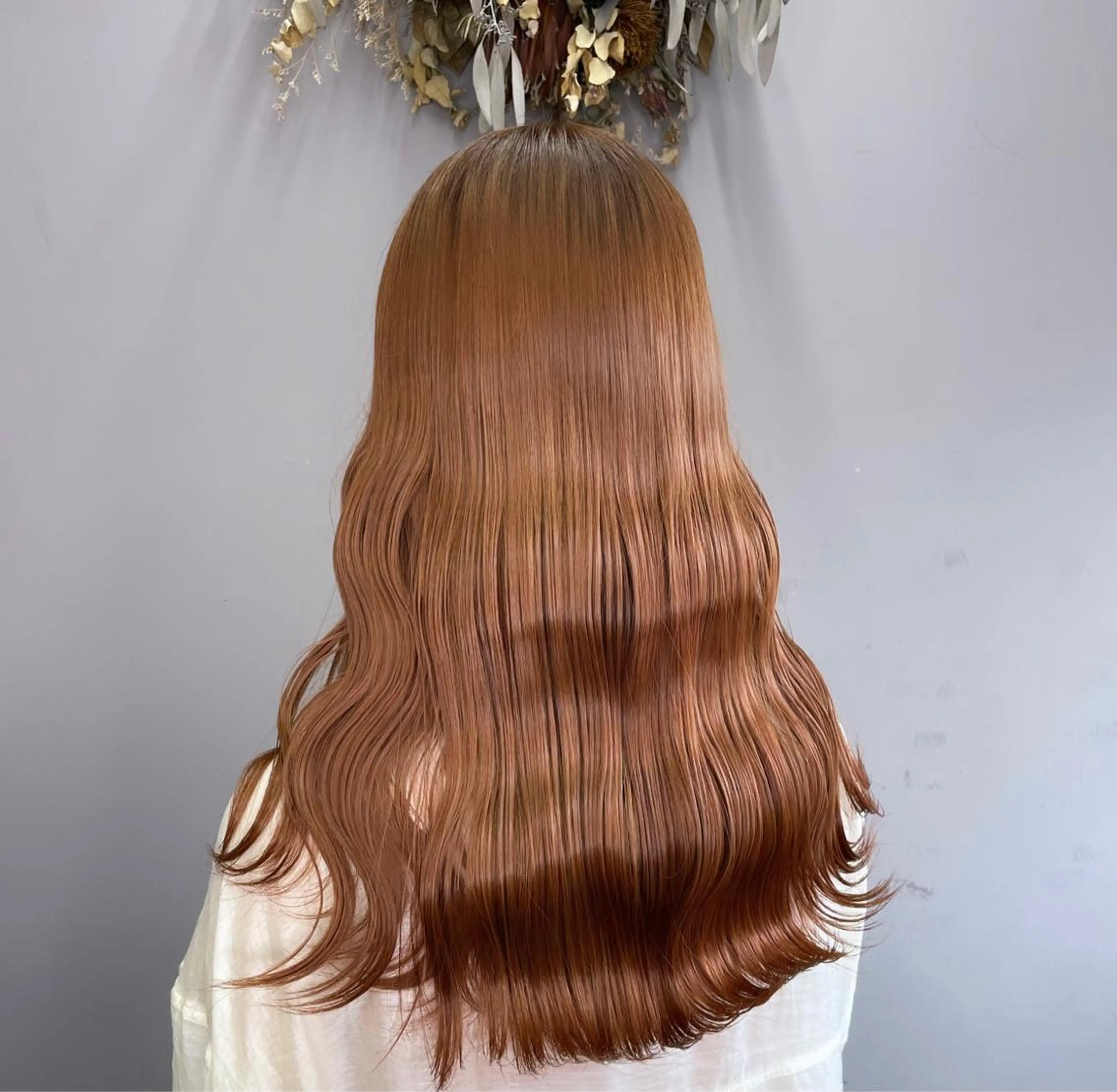 ロング オレンジブラウン 近藤 楓花のヘアスタイル