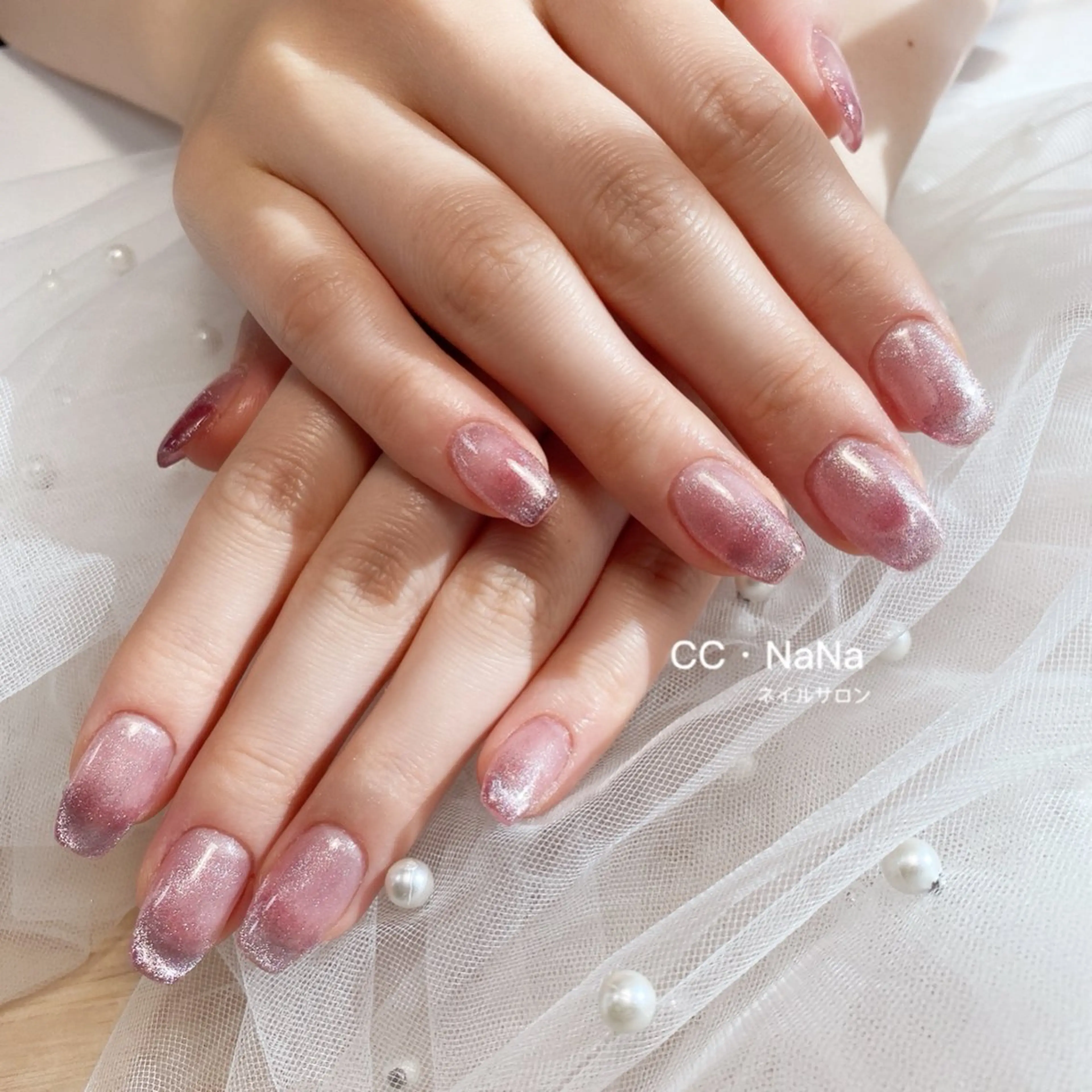 ネイル フレンチネイル マグネットネイル マグネットフレンチ スカルプネイル ハンドネイル 💎CC・NaNa 韓国風ネイル🌙のネイルデザイン