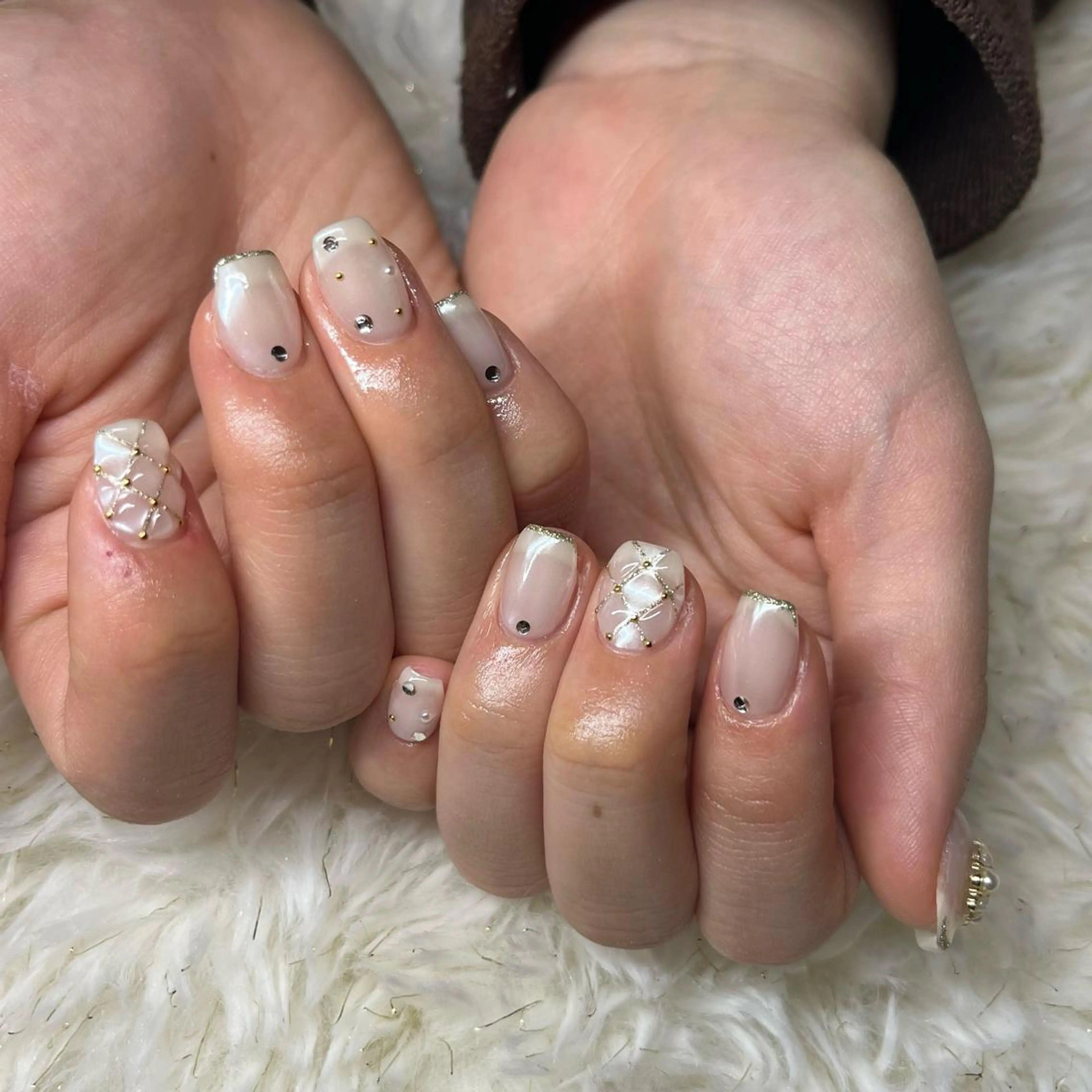 ネイル ハンドネイル NORA nail UMEDAのネイルデザイン