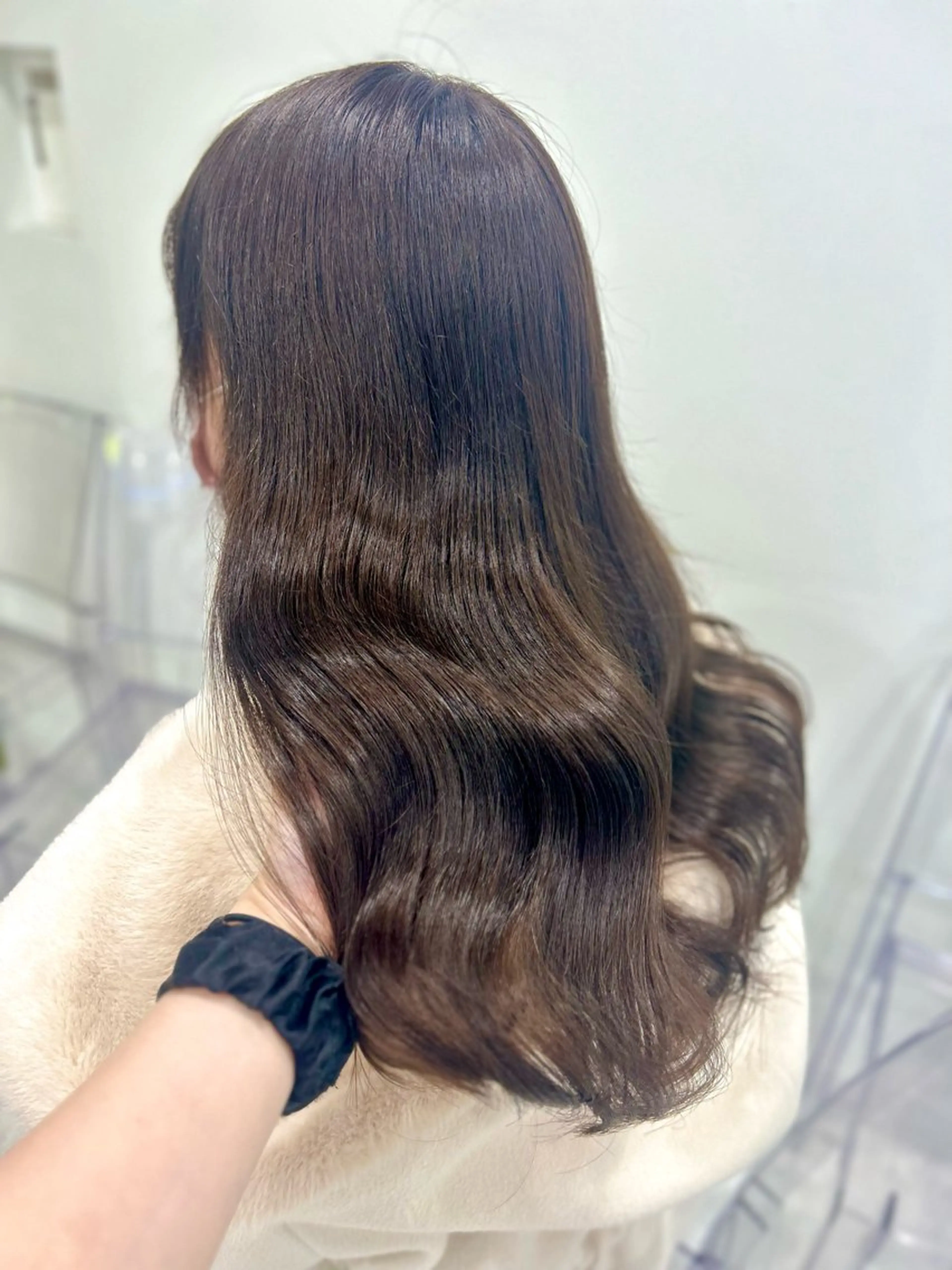 ロング ヘアカラー Miwa🤍ダメージ レスカラー特化🦢のヘアスタイル