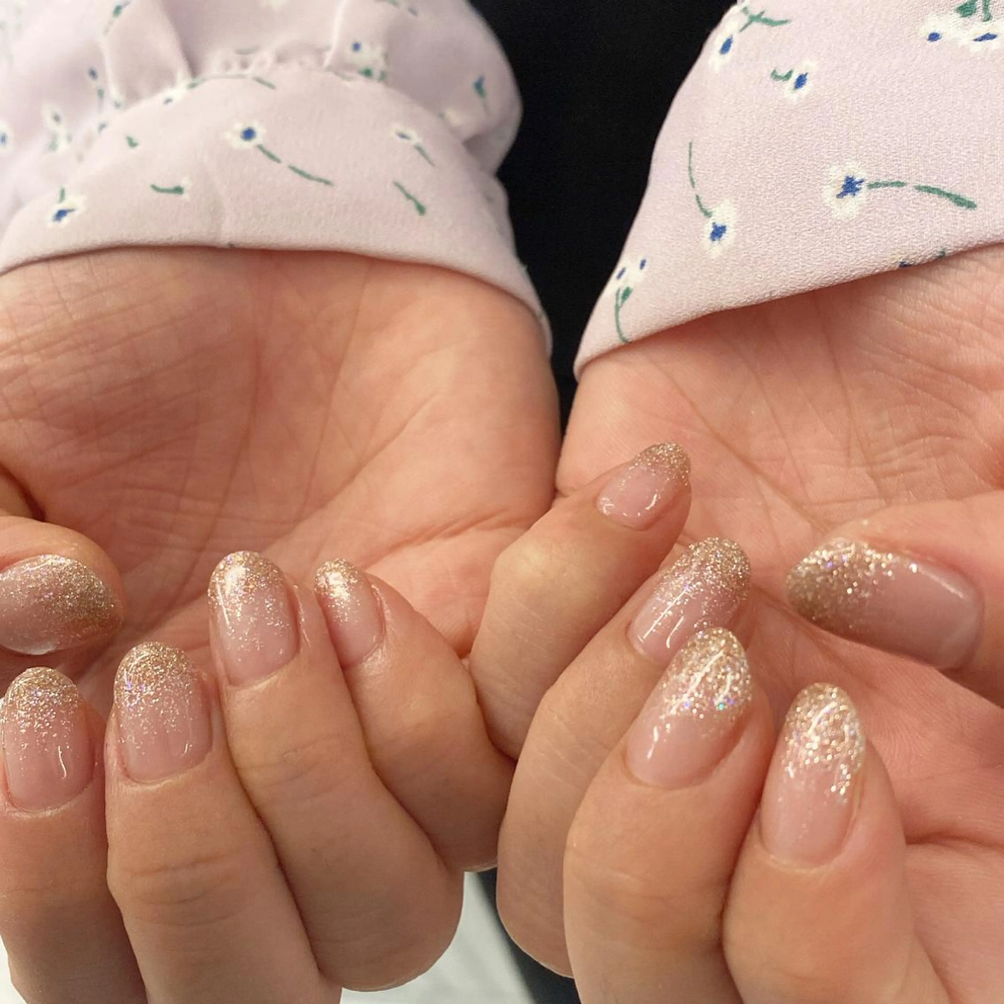 ネイル ラメ(グリッター) ラメグラデーション ピンク ハンドネイル 🪽fein.🪽 eye&nail💞のマツエク・マツパデザイン