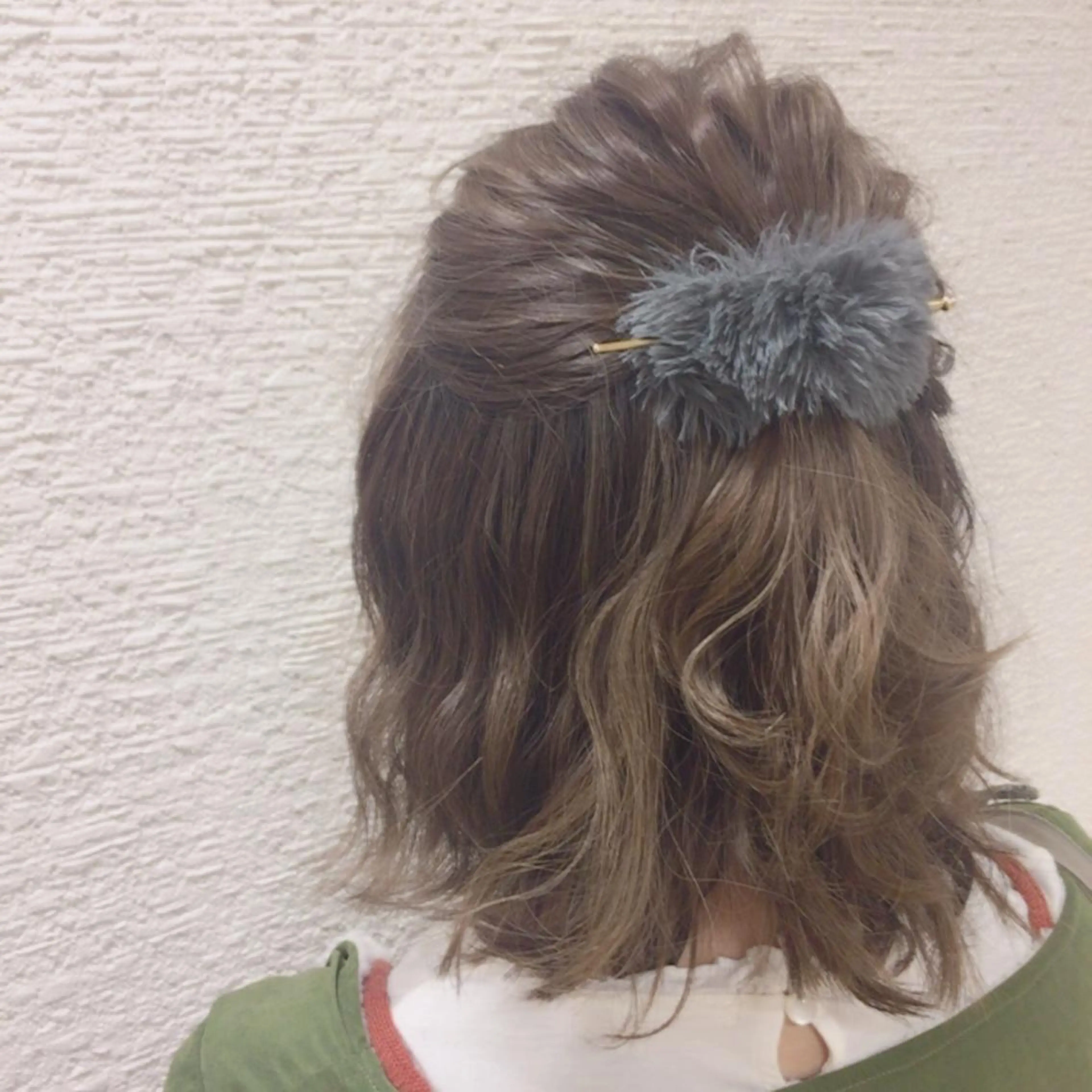 ミディアム ヘアアレンジ ハーフアップ 似合わせ.ﾍｱｾｯﾄ 得意🌹井上美沙のヘアスタイル