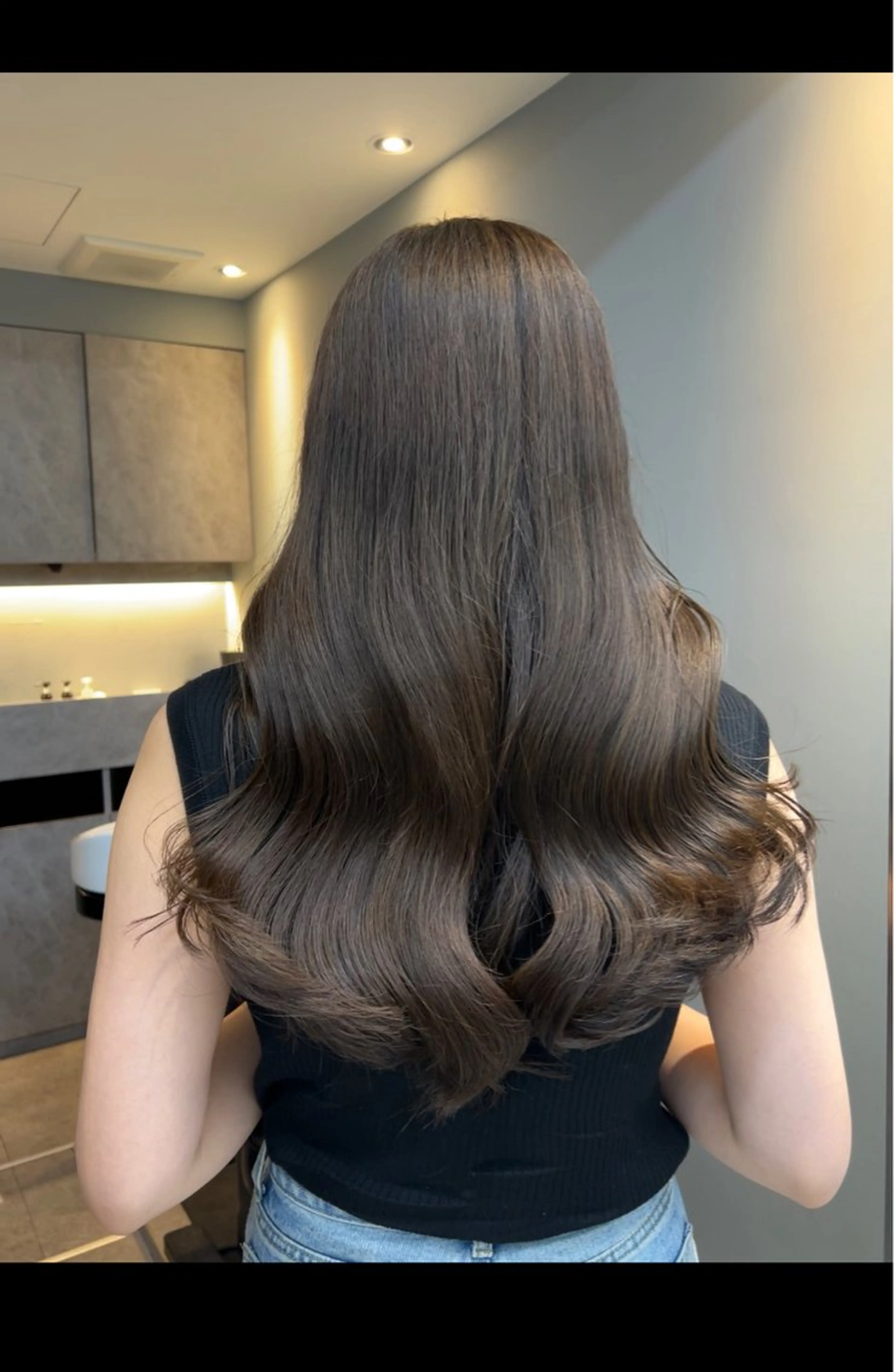 ロング カット ヘアカラー 🫧髪質改善•艶カラ ー特化🫧谷奥甲太のヘアスタイル