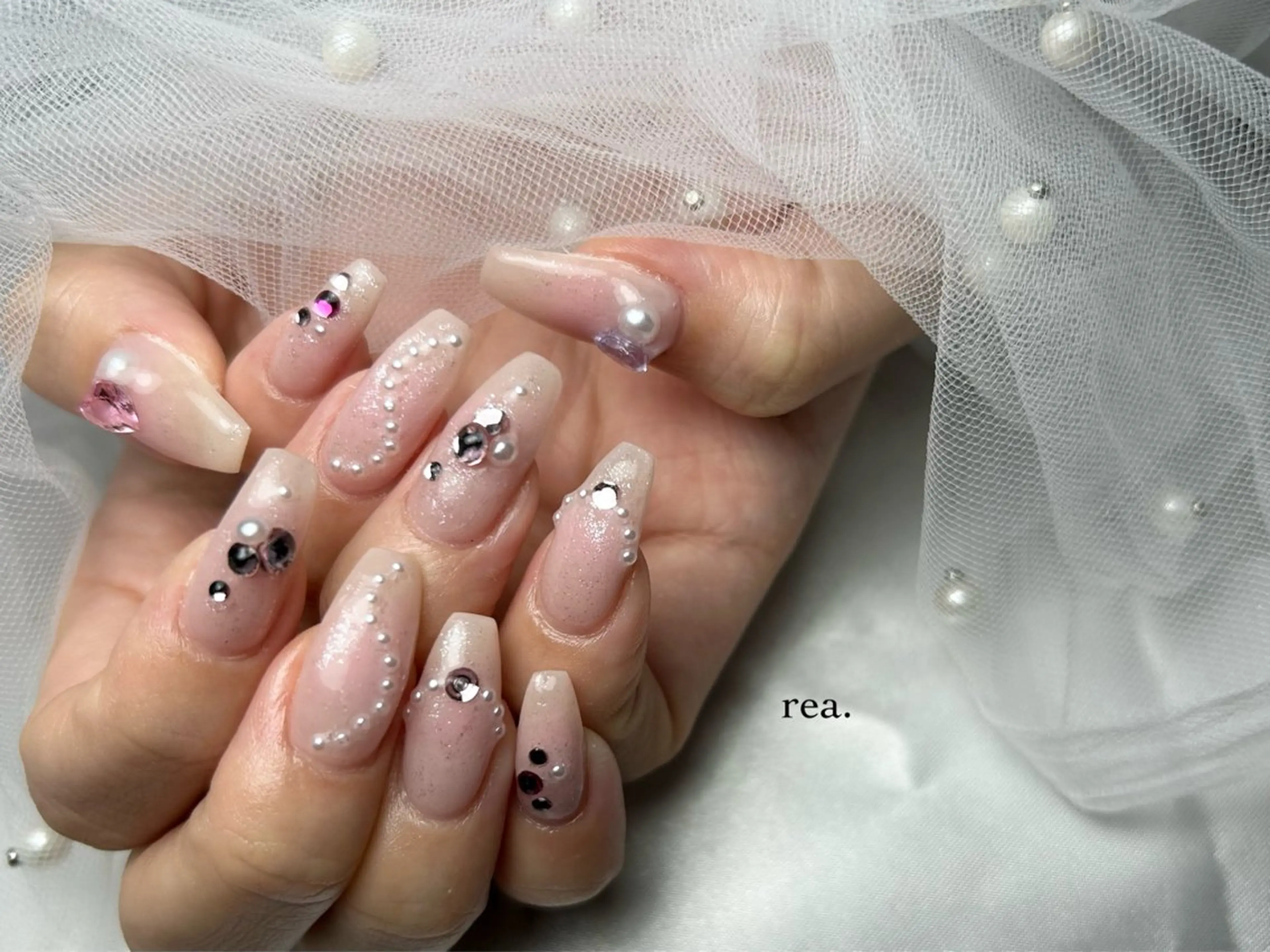 ネイル ハンドネイル フットネイル rea .のネイルデザイン