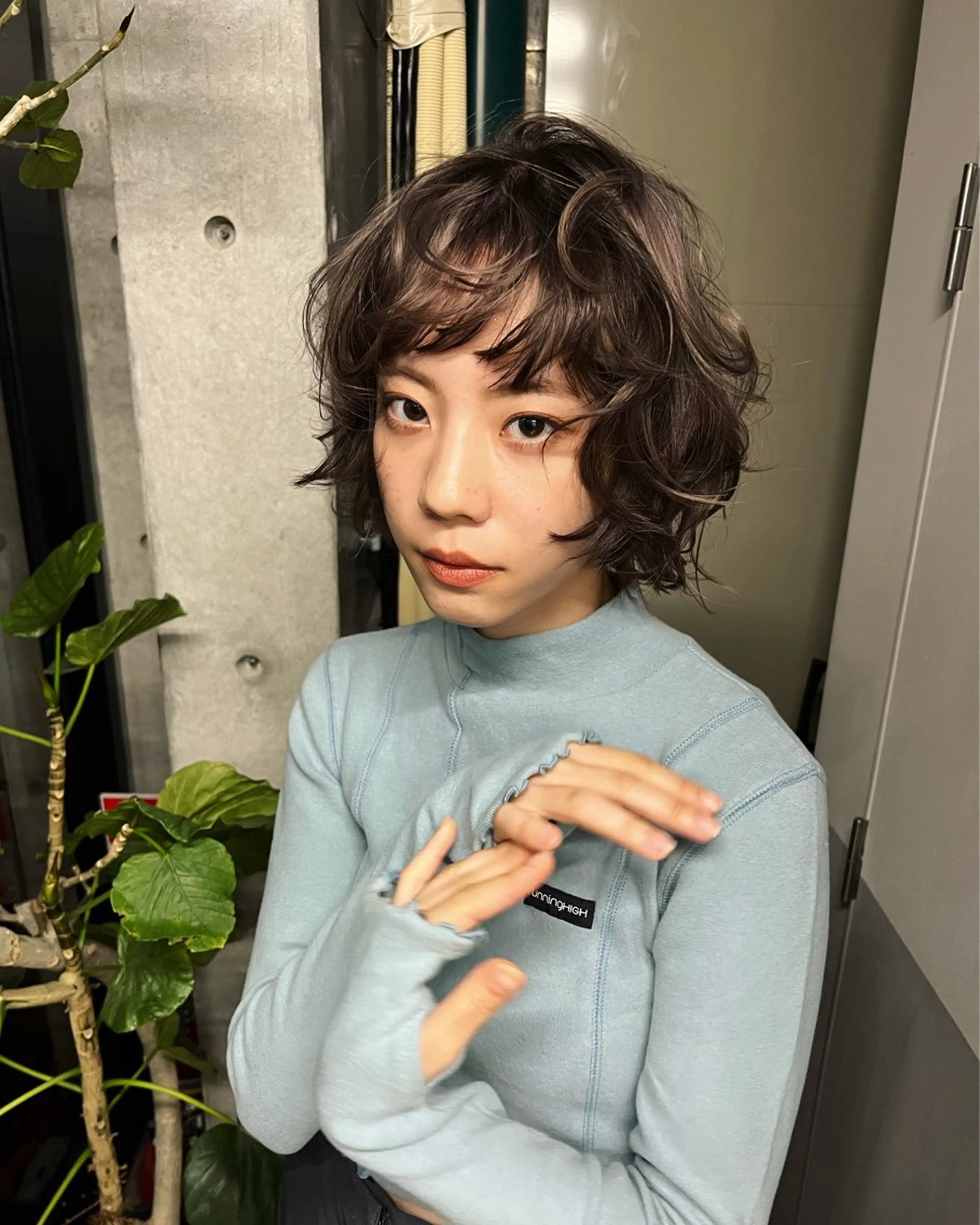ショート カラー レイヤーカット カシマハヤトのヘアスタイル