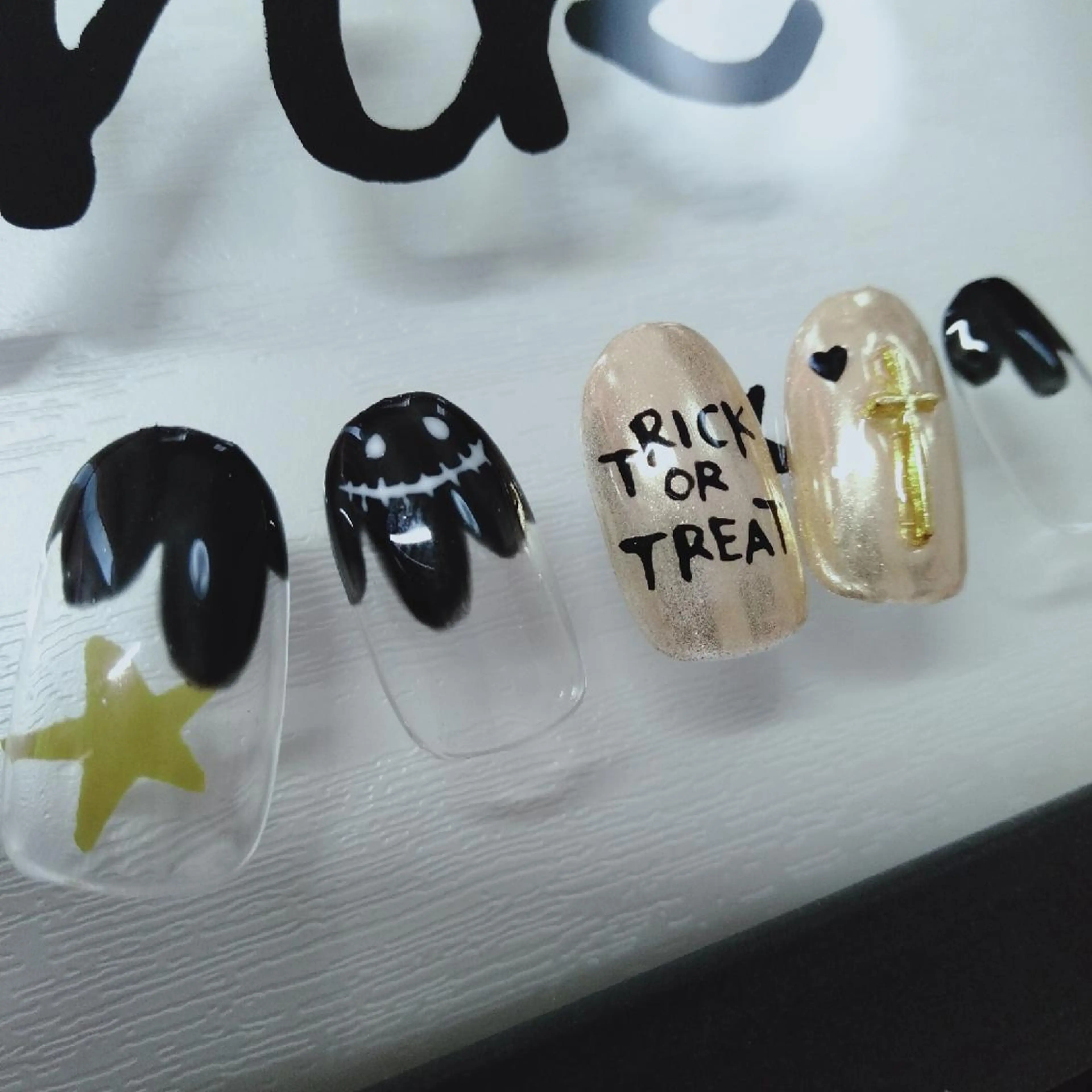ネイル ハロウィン 爪工房ぱるっこ所属・川岡 香を里のネイルデザイン