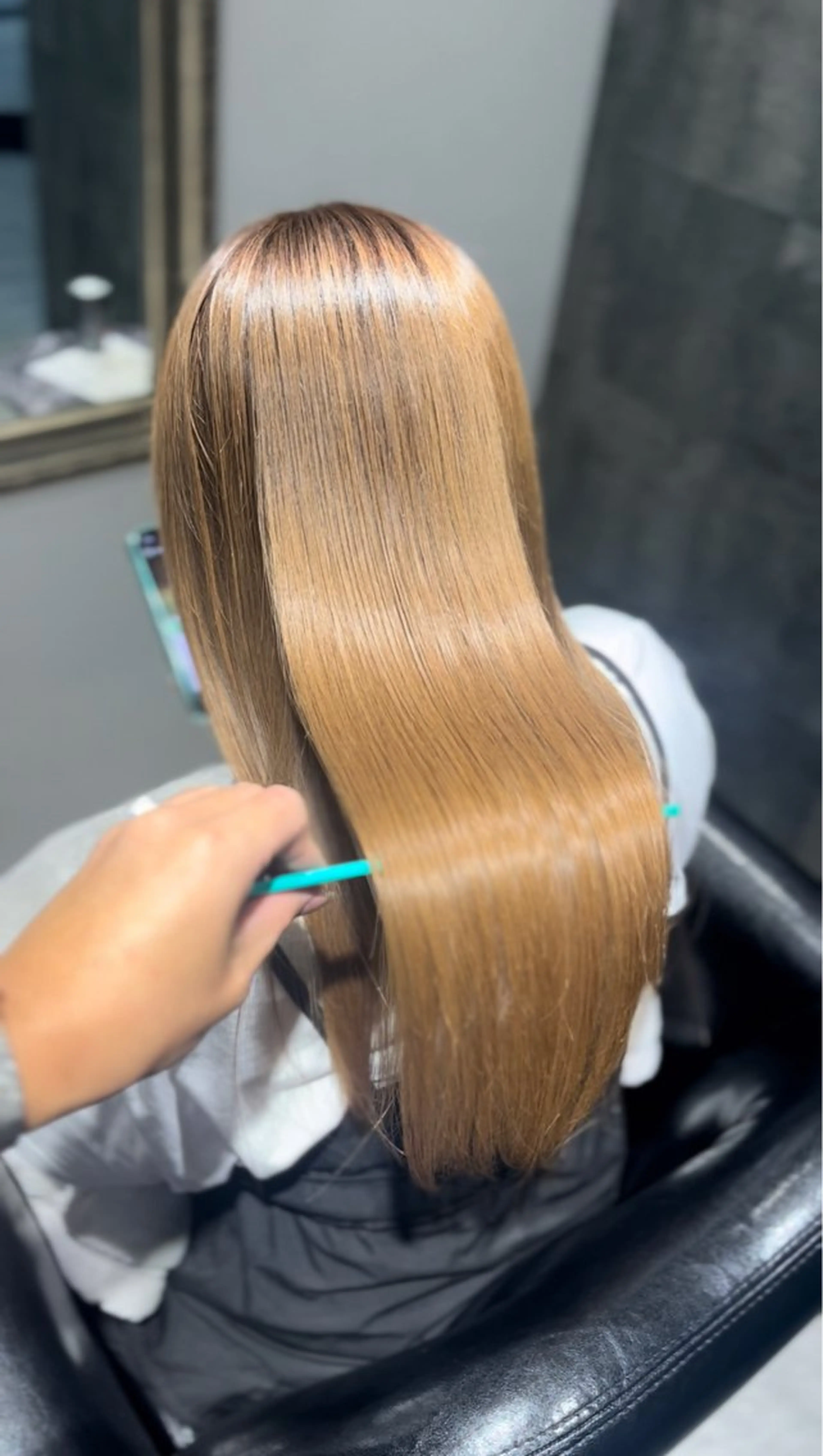 ロング 縮毛矯正特化 /冨永隆誠のヘアスタイル