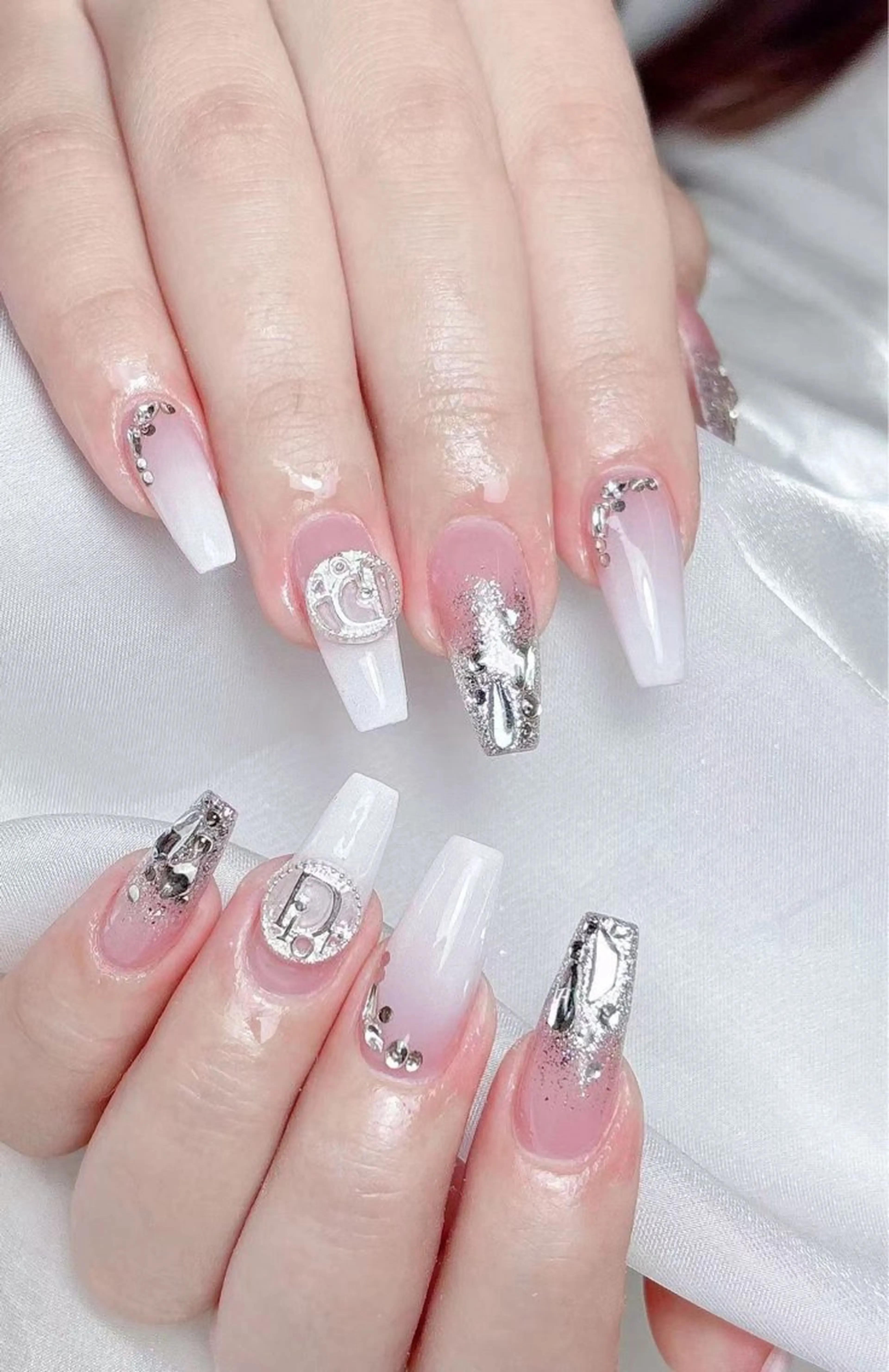 ネイル 🎀nana ワンホンネイル🎀のネイルデザイン