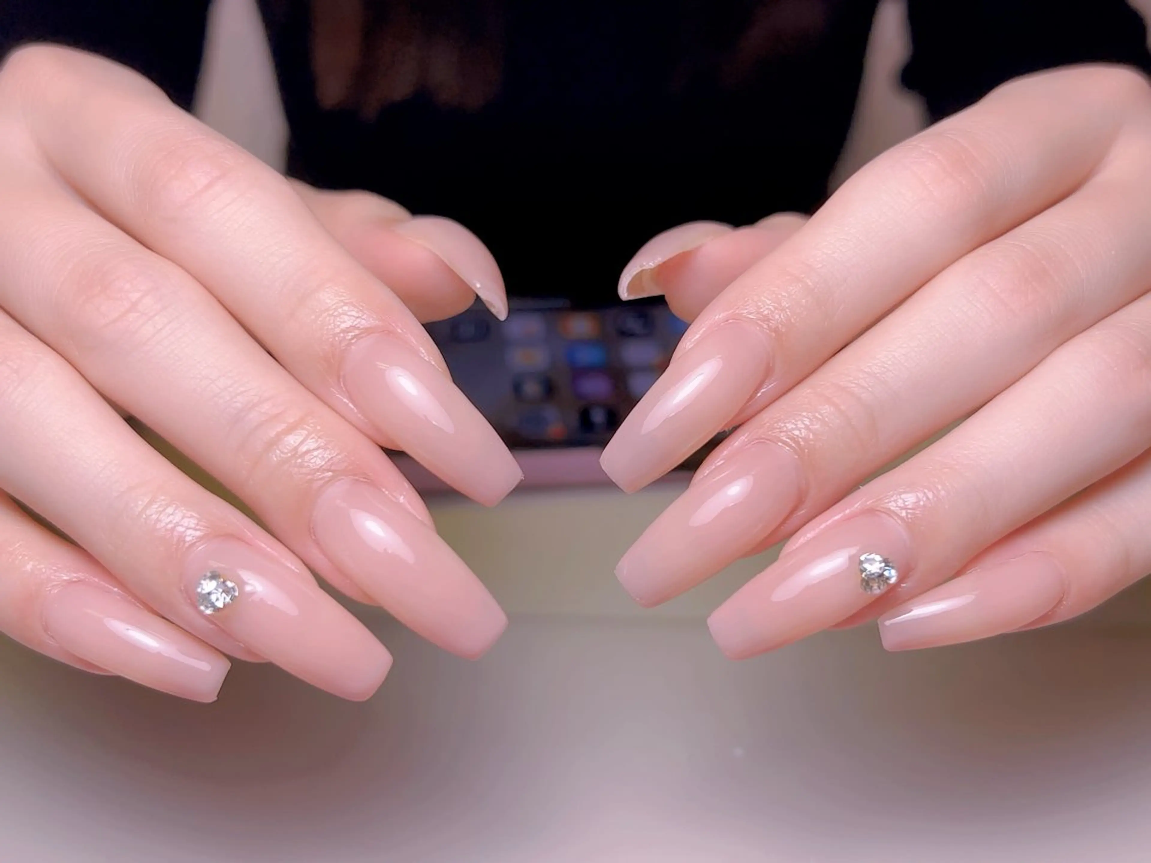 ネイル フレンチネイル ジェルネイル グラデーション 韓国ネイル マグネットネイル ハンドネイル 【長さ出し】 IRIS NAILのネイルデザイン