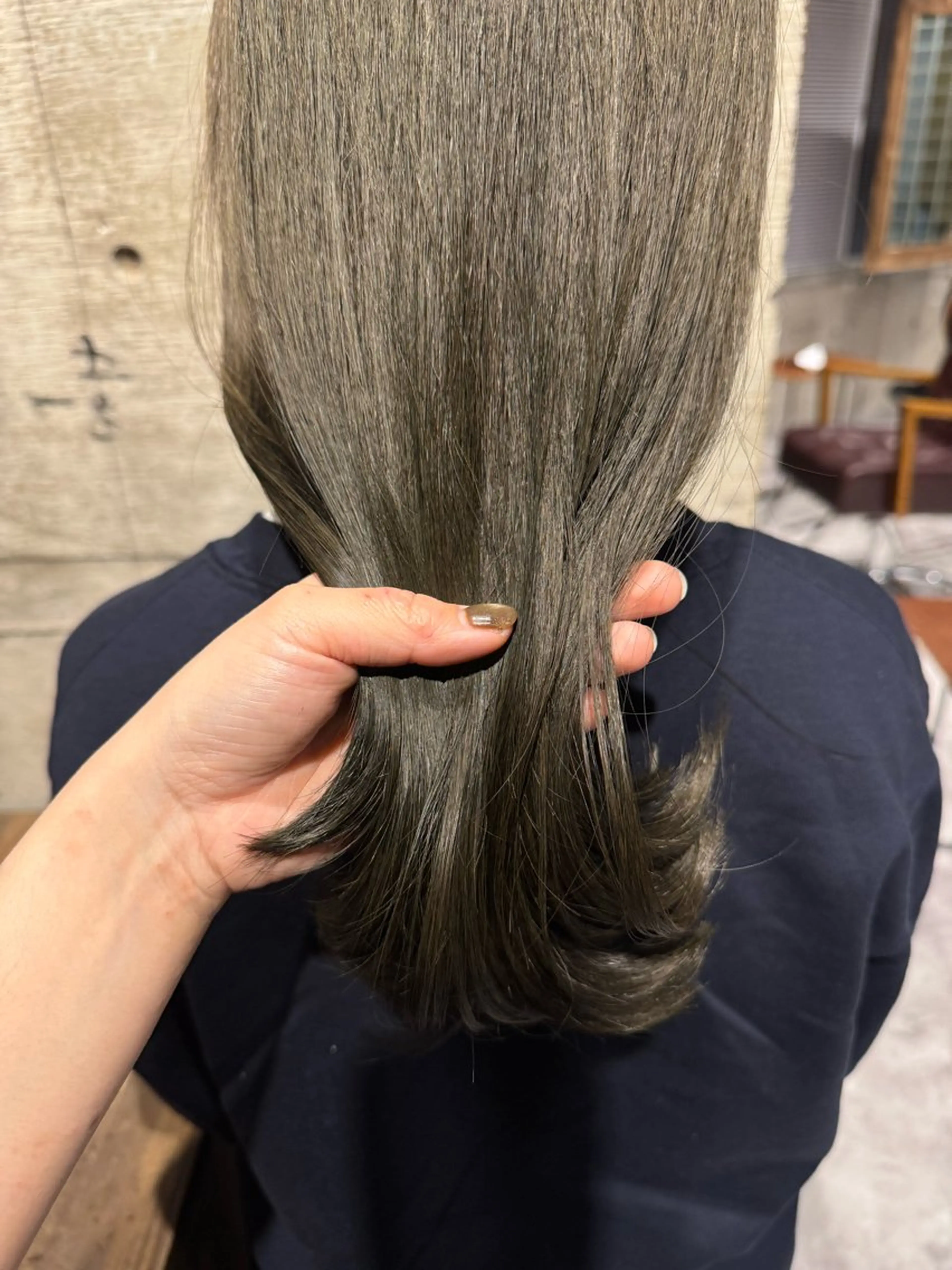 セミロング カラー ダブルカラー イルミナカラー オレンジ カット ヘアカラー 画 kirikaのヘアスタイル
