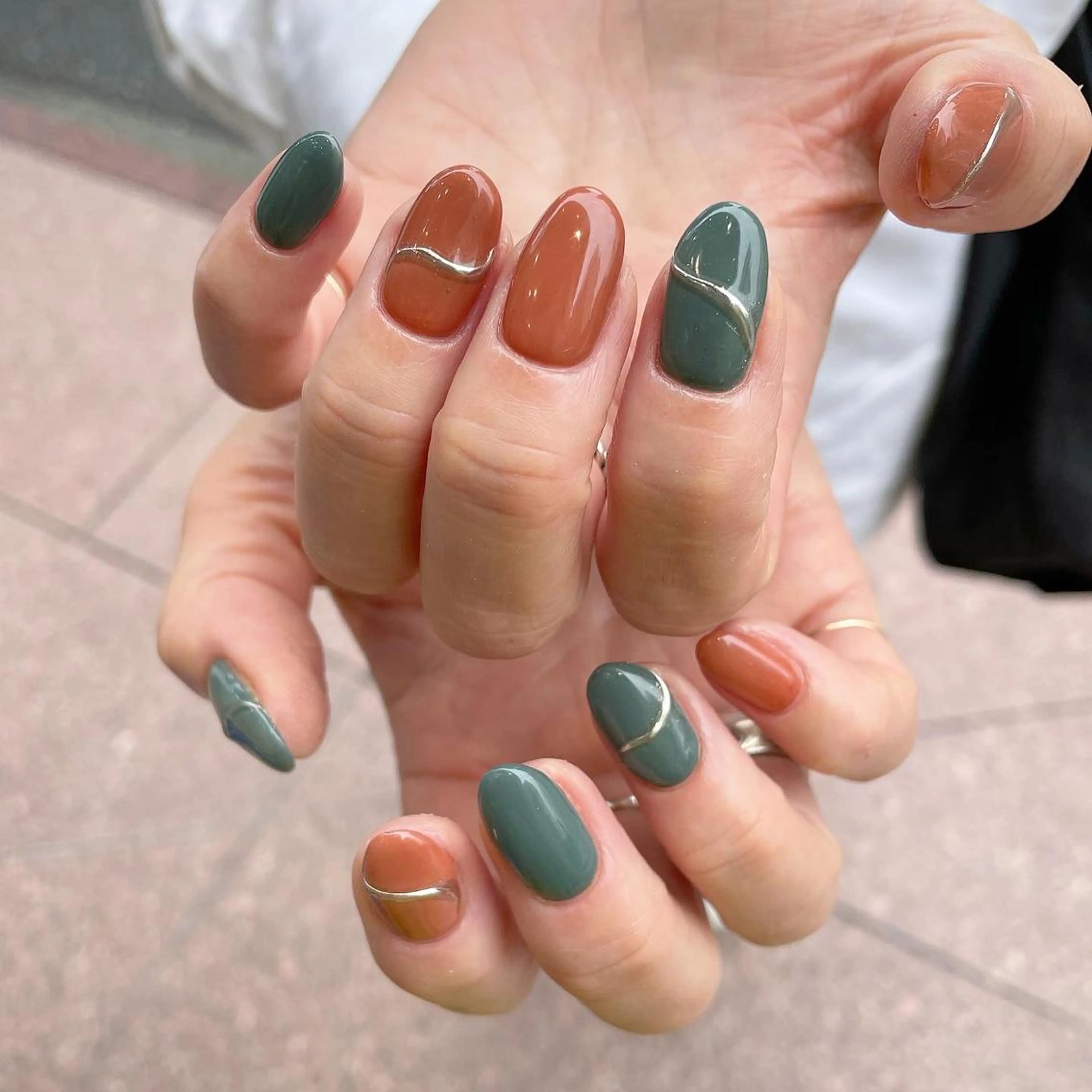 ネイル ハンドネイル Ash関内ネイリスト 荒木晴香のネイルデザイン