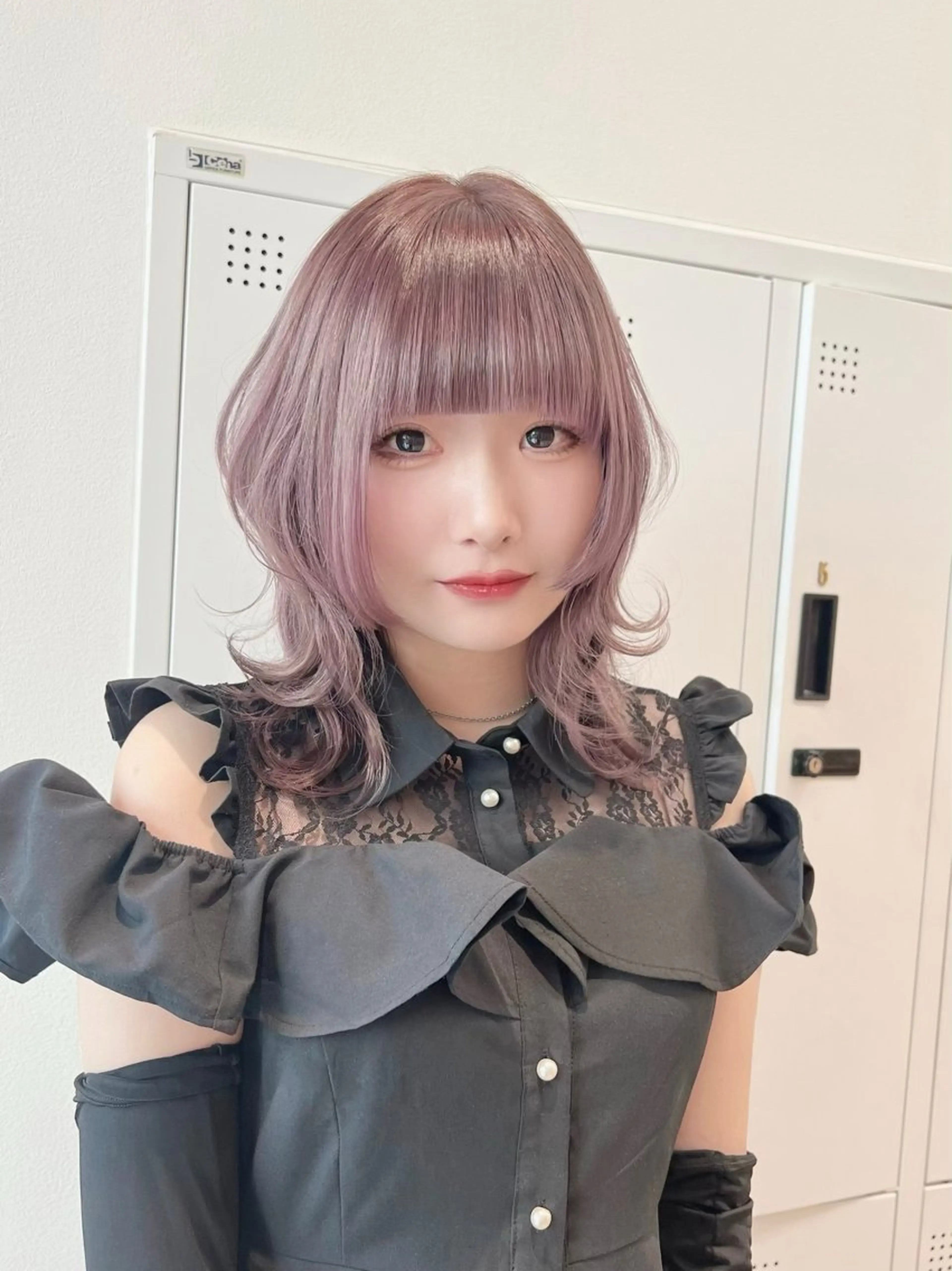 セミロング カラー Say.石川葵 ショートボブ前髪のヘアスタイル