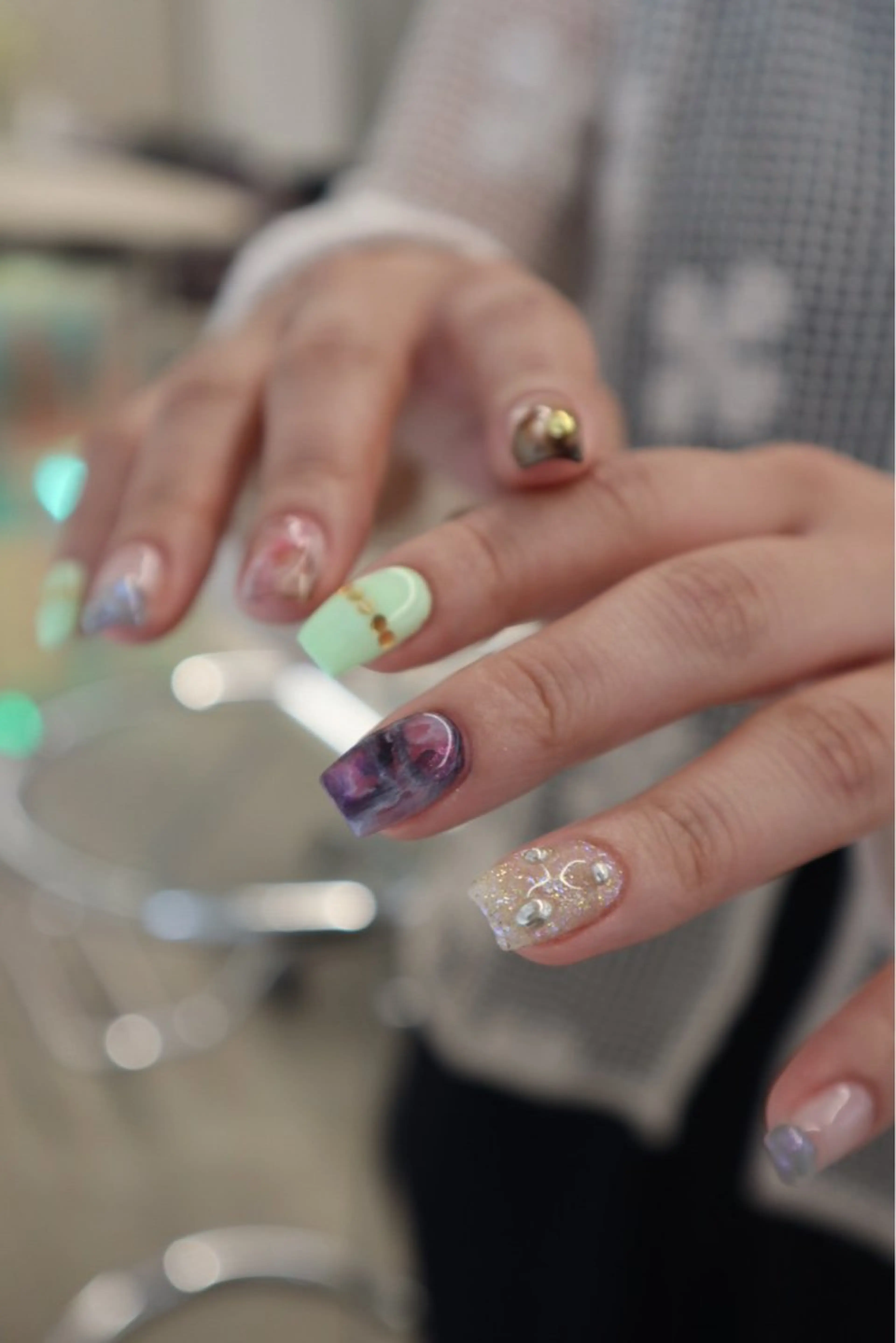 ネイル クリアネイル ハンドネイル sister  mohawk所属・chika ／ nailのネイルデザイン
