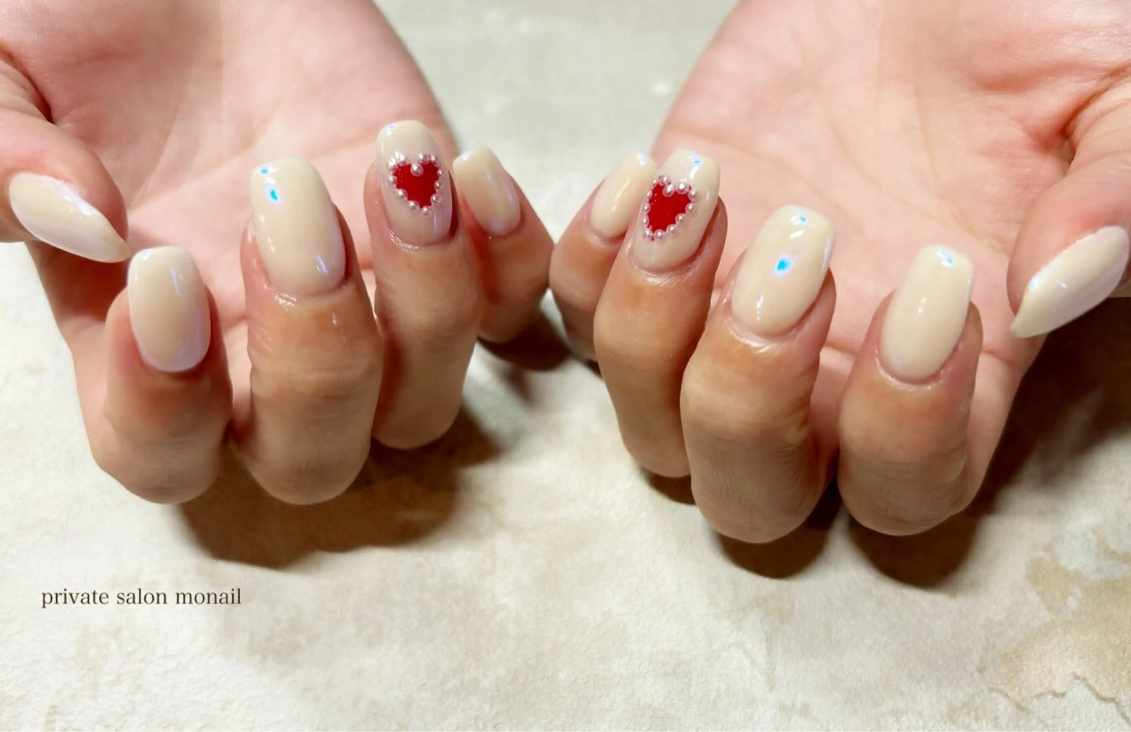 ネイル オーロラネイル ハート ハンドネイル private  nail monail所属・nail salon monailのネイルデザイン