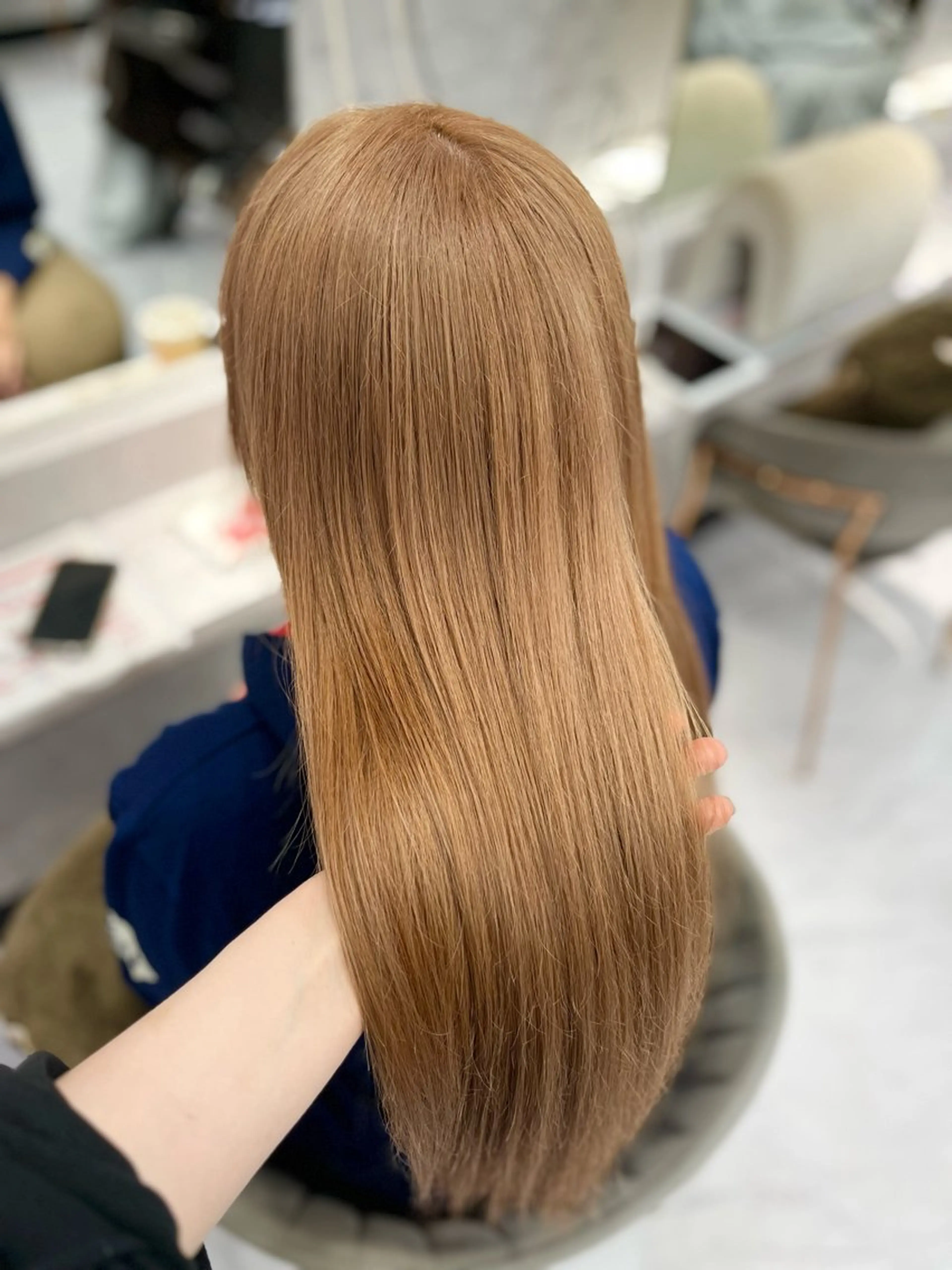 ロング ヘアカラー XENA RENA 名駅 / 艶カラーのヘアスタイル
