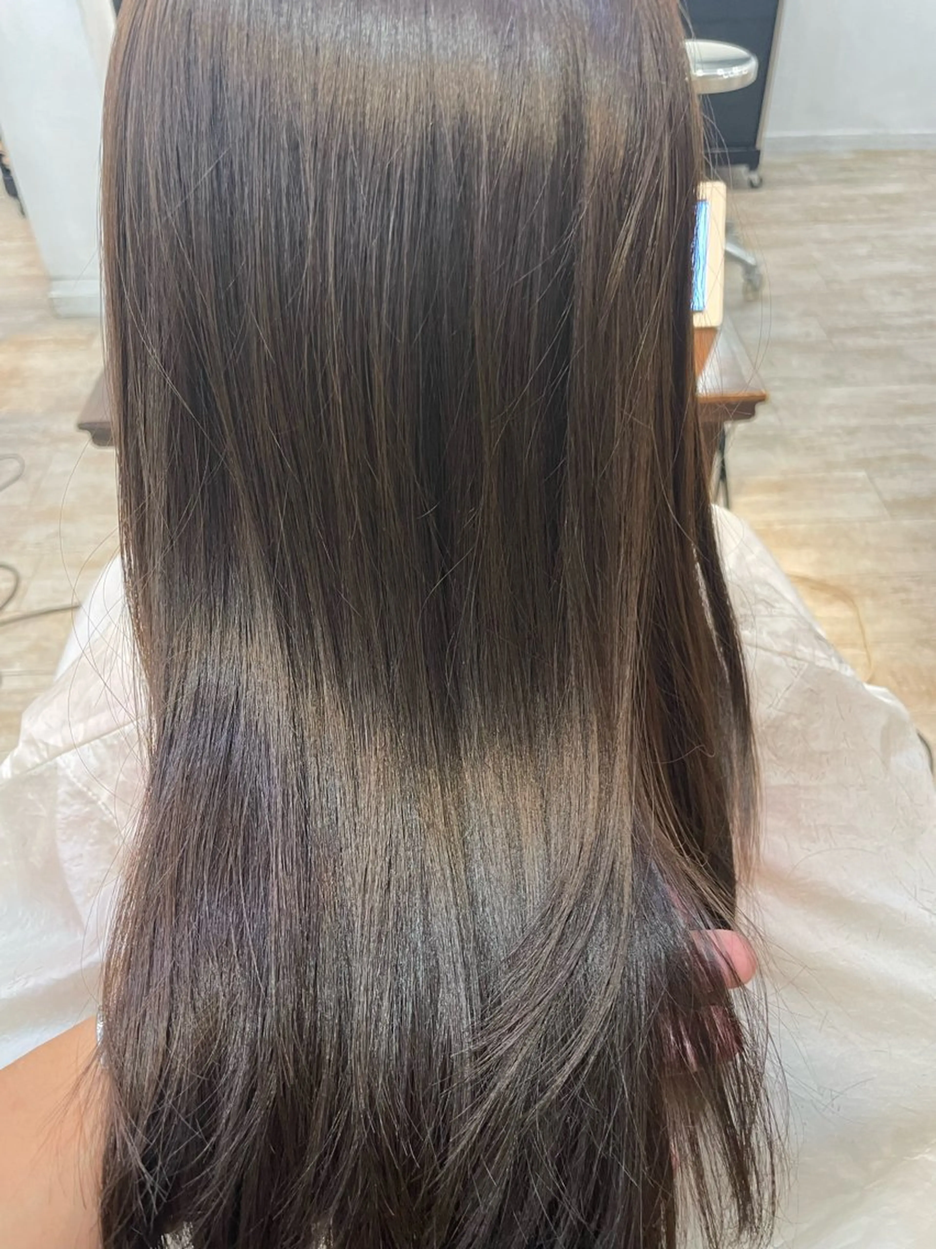 ロング ヘアカラー トリートメント レイヤーカット 中屋光貴のヘアスタイル