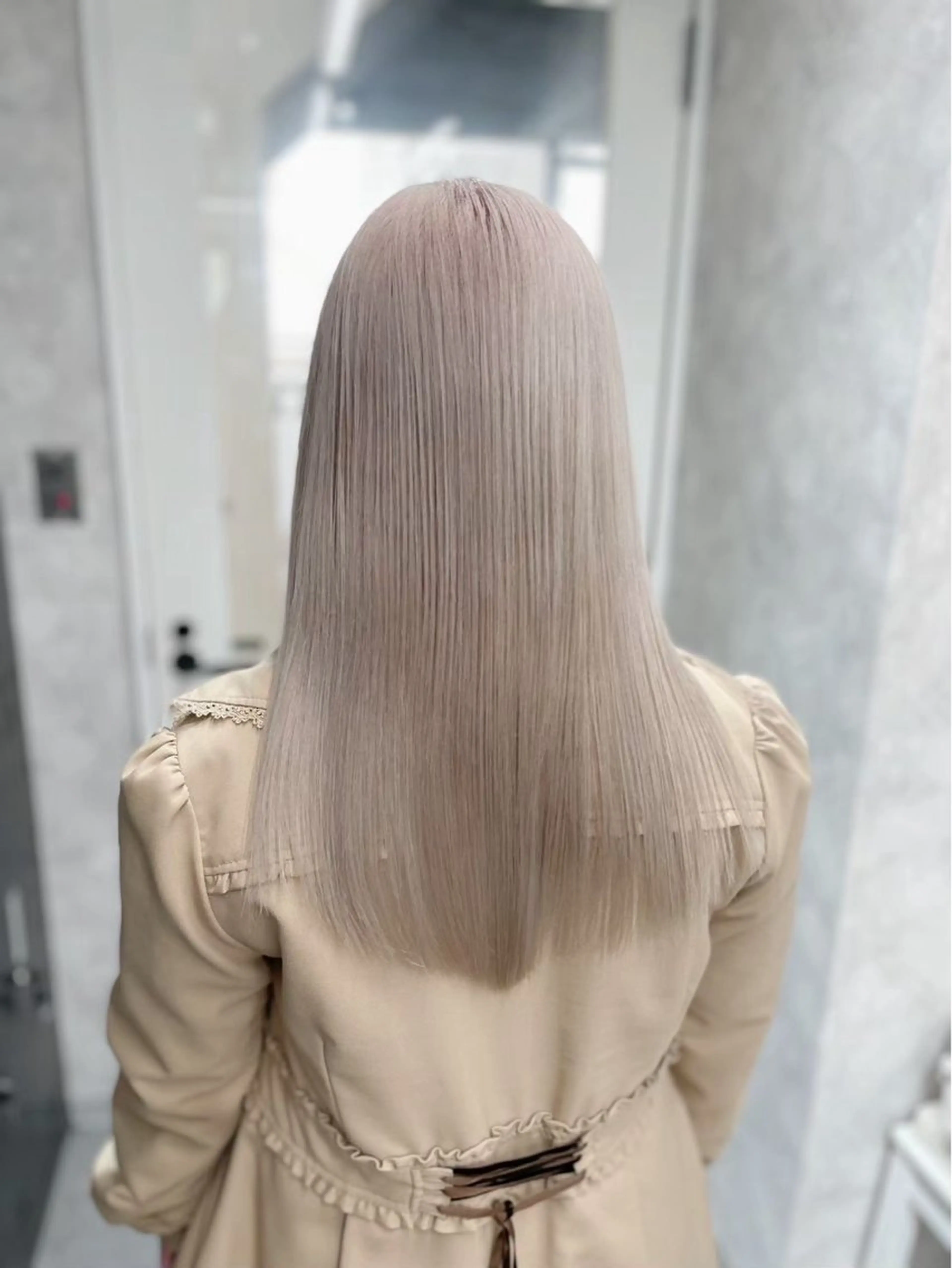 ロング カラー ヘアカラー トリートメント 🪞透明感カラー🫧 はづき🪞のヘアスタイル