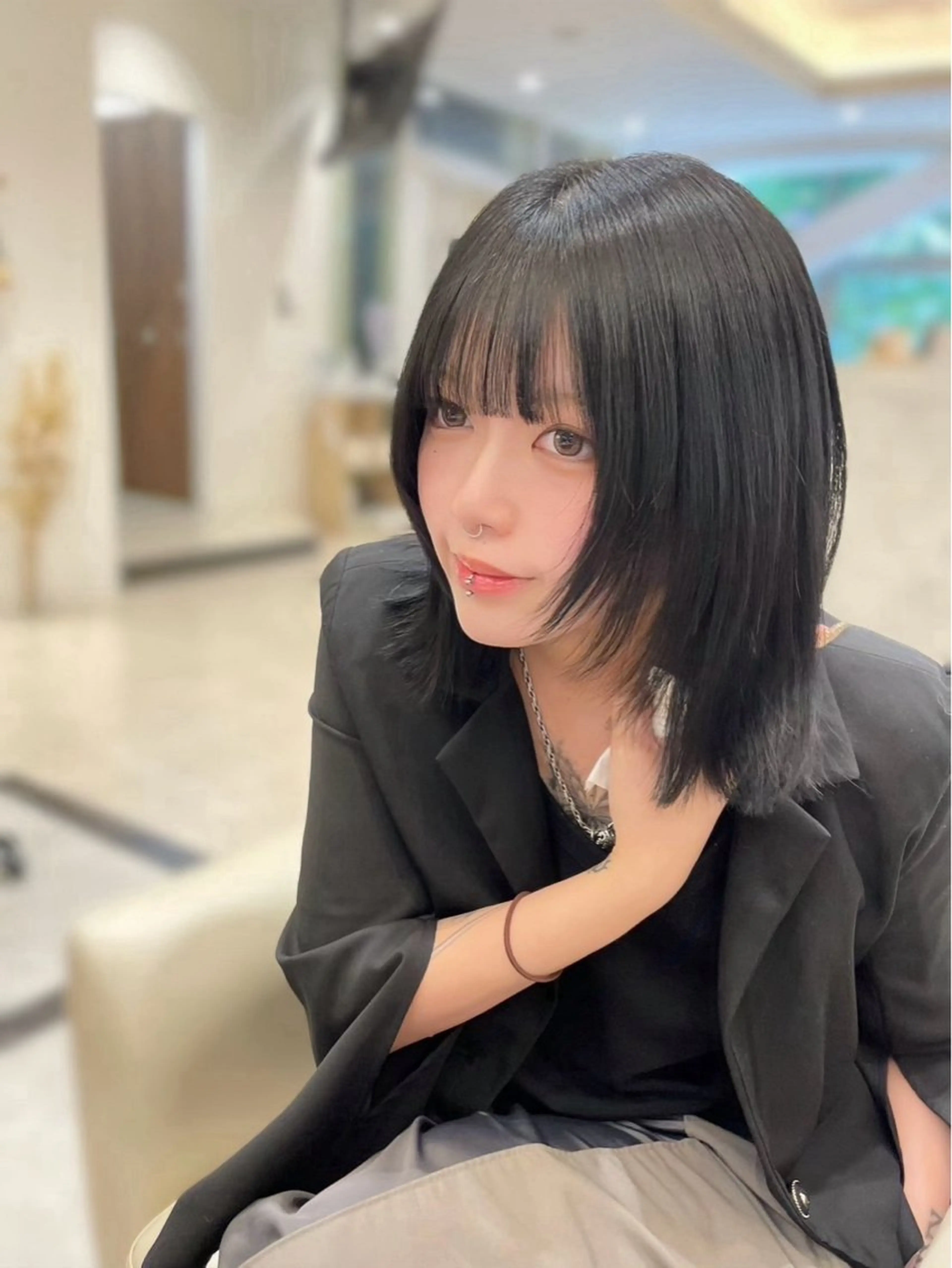 ミディアム ボブ 長めボブ カット ヘアカラー トリートメント ガレリアエレガンテ栄店所属・ウルフカット/ ハッシュカット/山路のヘアスタイル