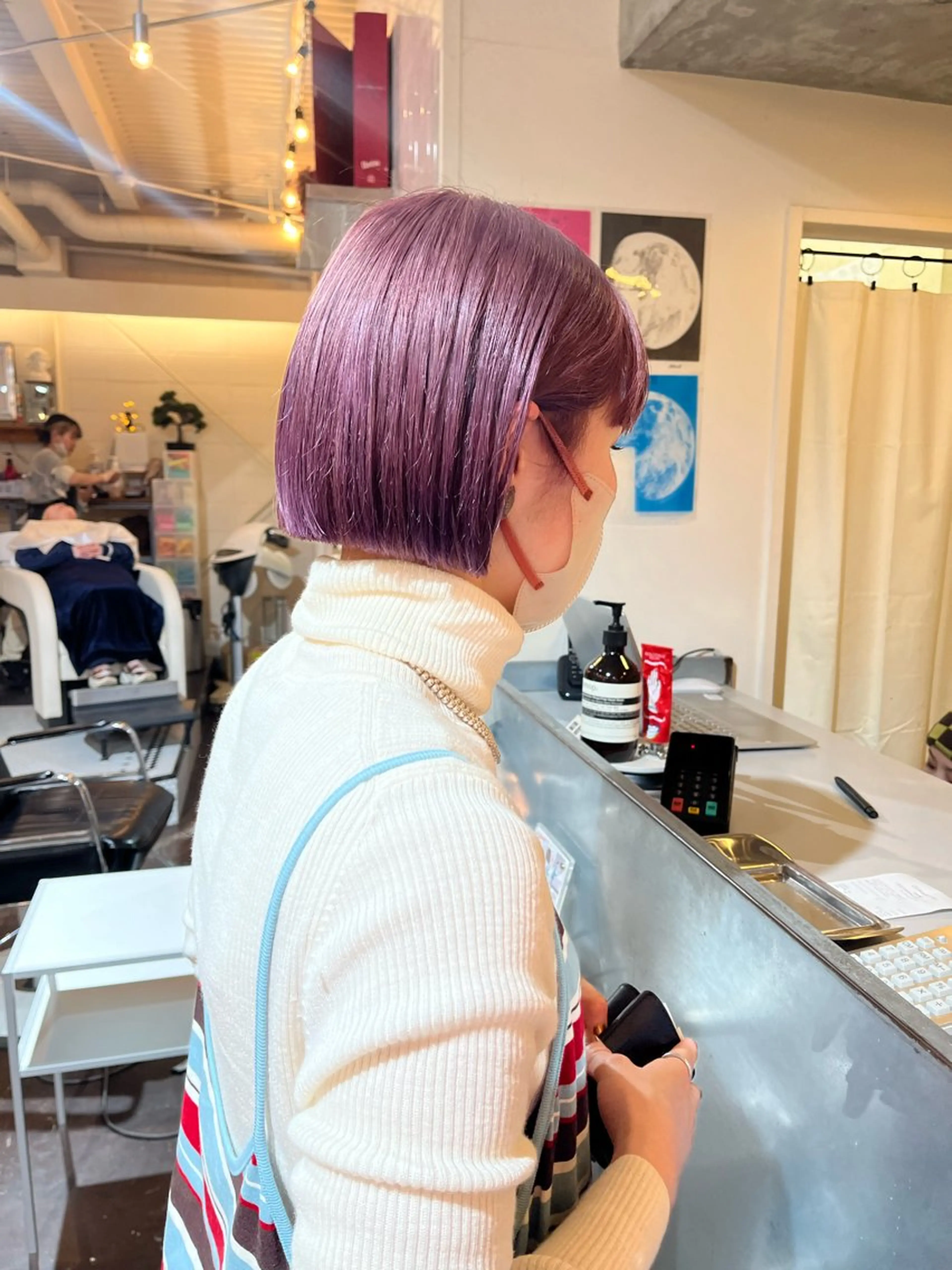 ショート ボブ カット ヘアカラー トリートメント iru所属・mi kiのヘアスタイル