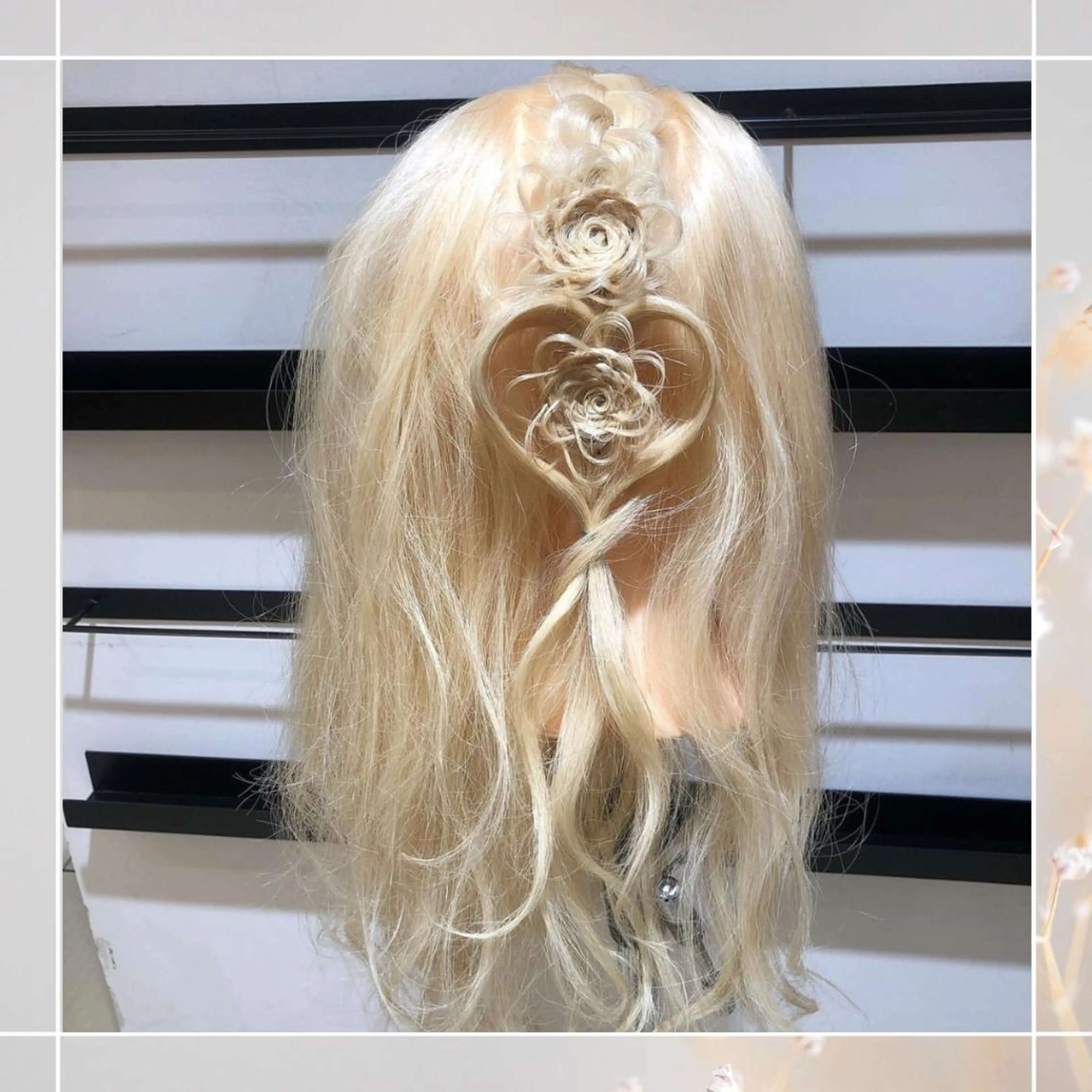 ミディアム ヘアアレンジ 👑艶髪・パーソナル カラー・メイク真鍋涼のヘアスタイル