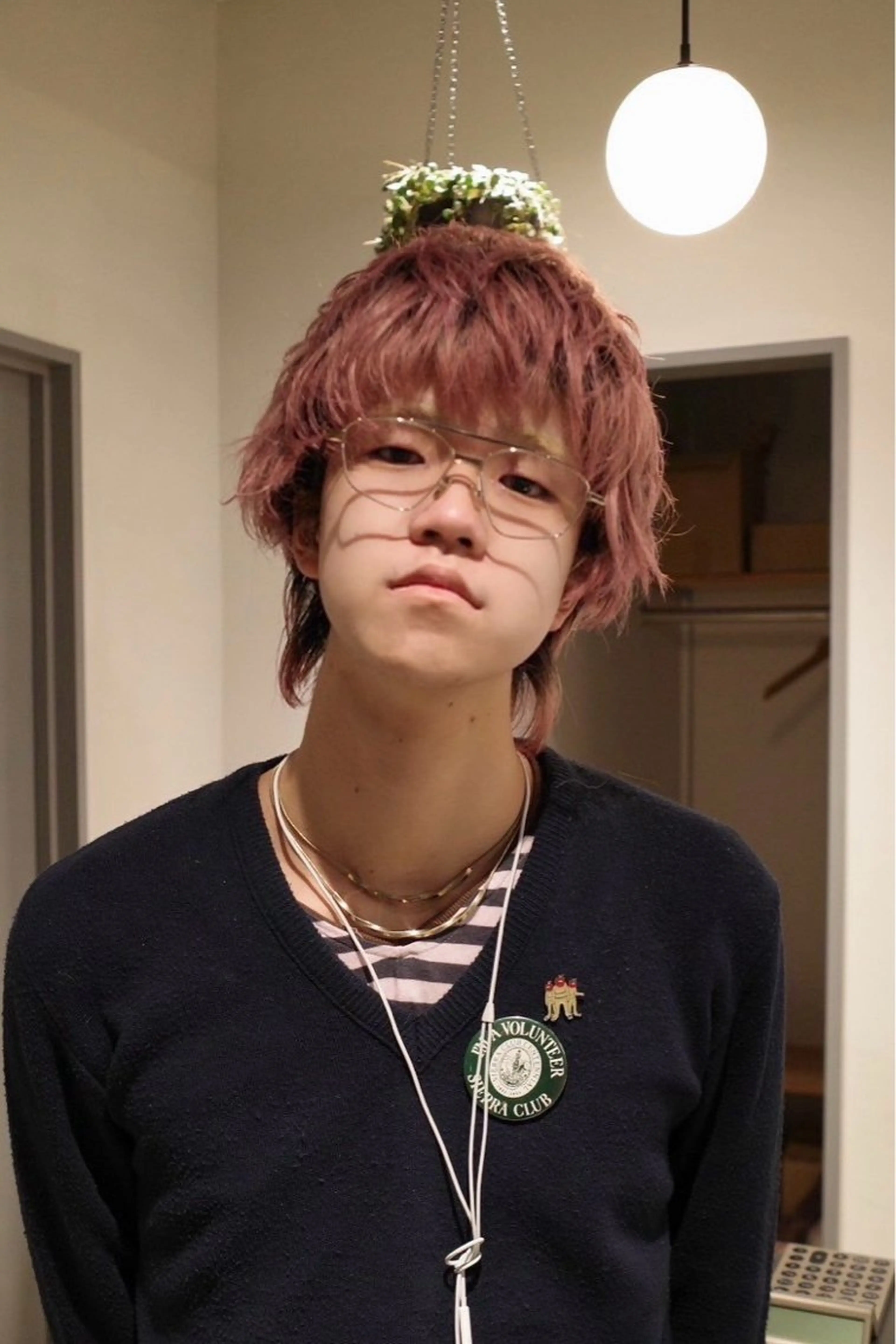 ミディアム カラー メンズ ピンクカラー piilo /佐田國 友真のヘアスタイル