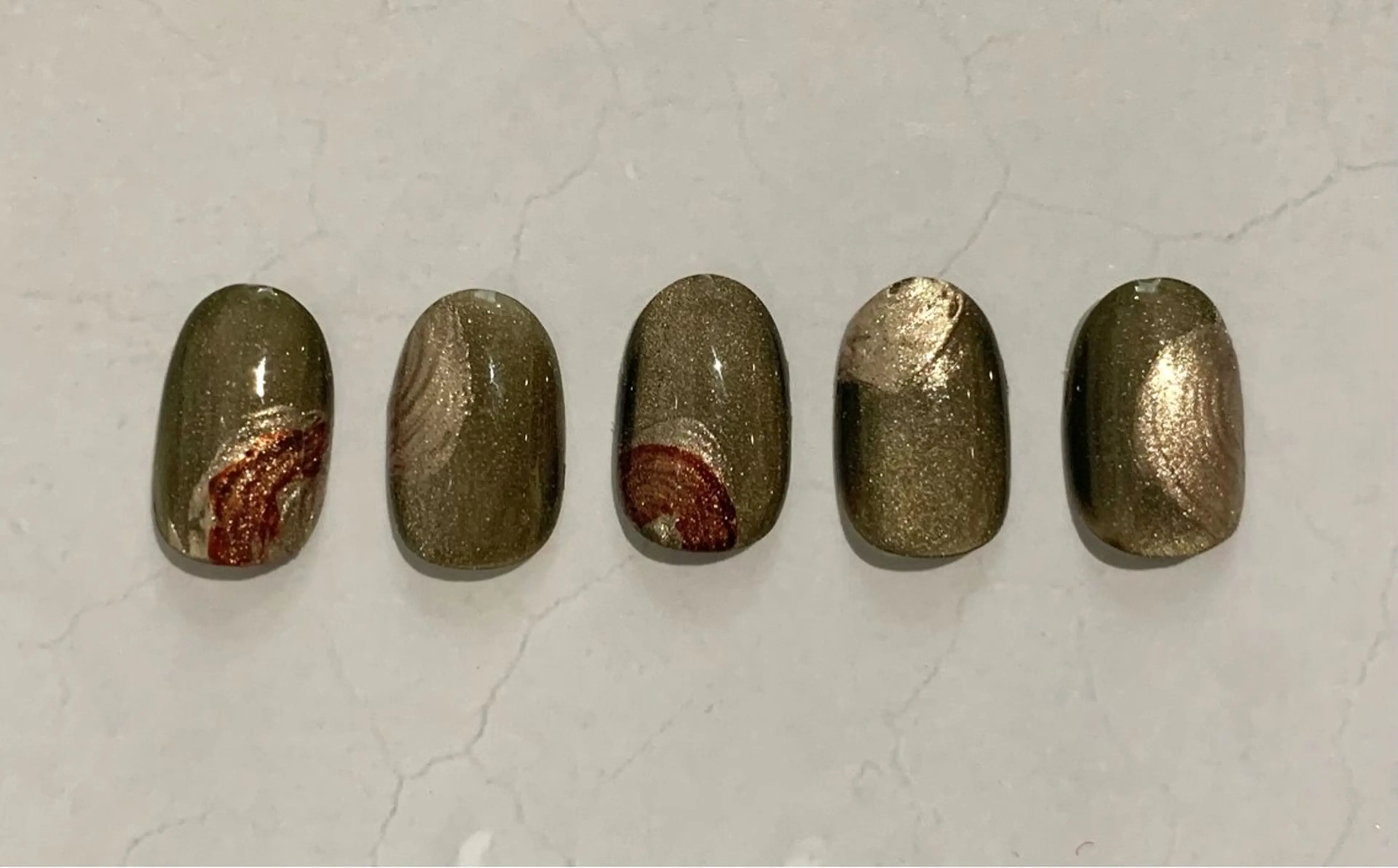 ネイル アートネイル BeColorful新宿所属・co nai_lのネイルデザイン