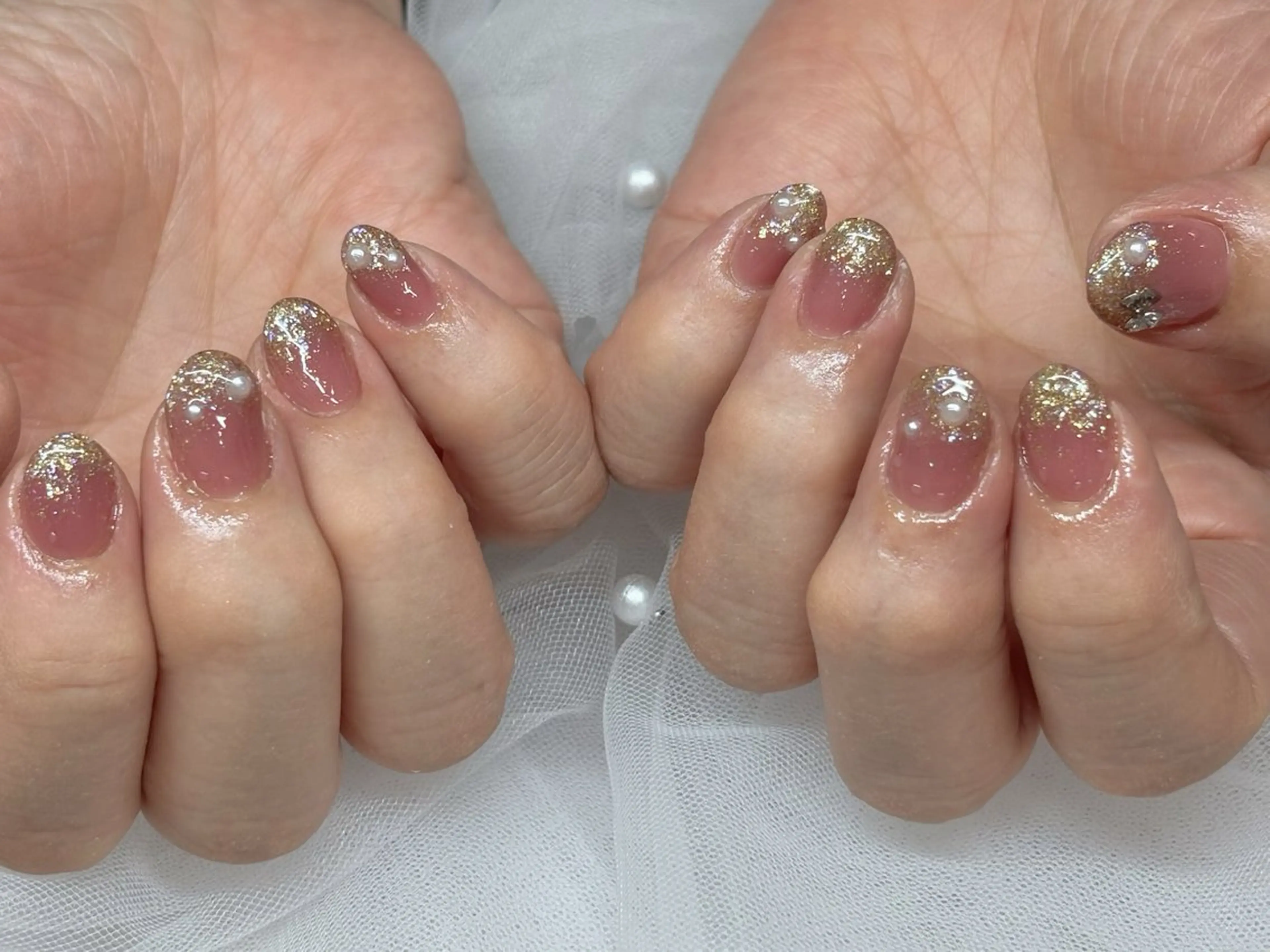 ネイル ハンドネイル パリスデスキンイオンモール松本店所属・Be.. . 松本店のネイルデザイン