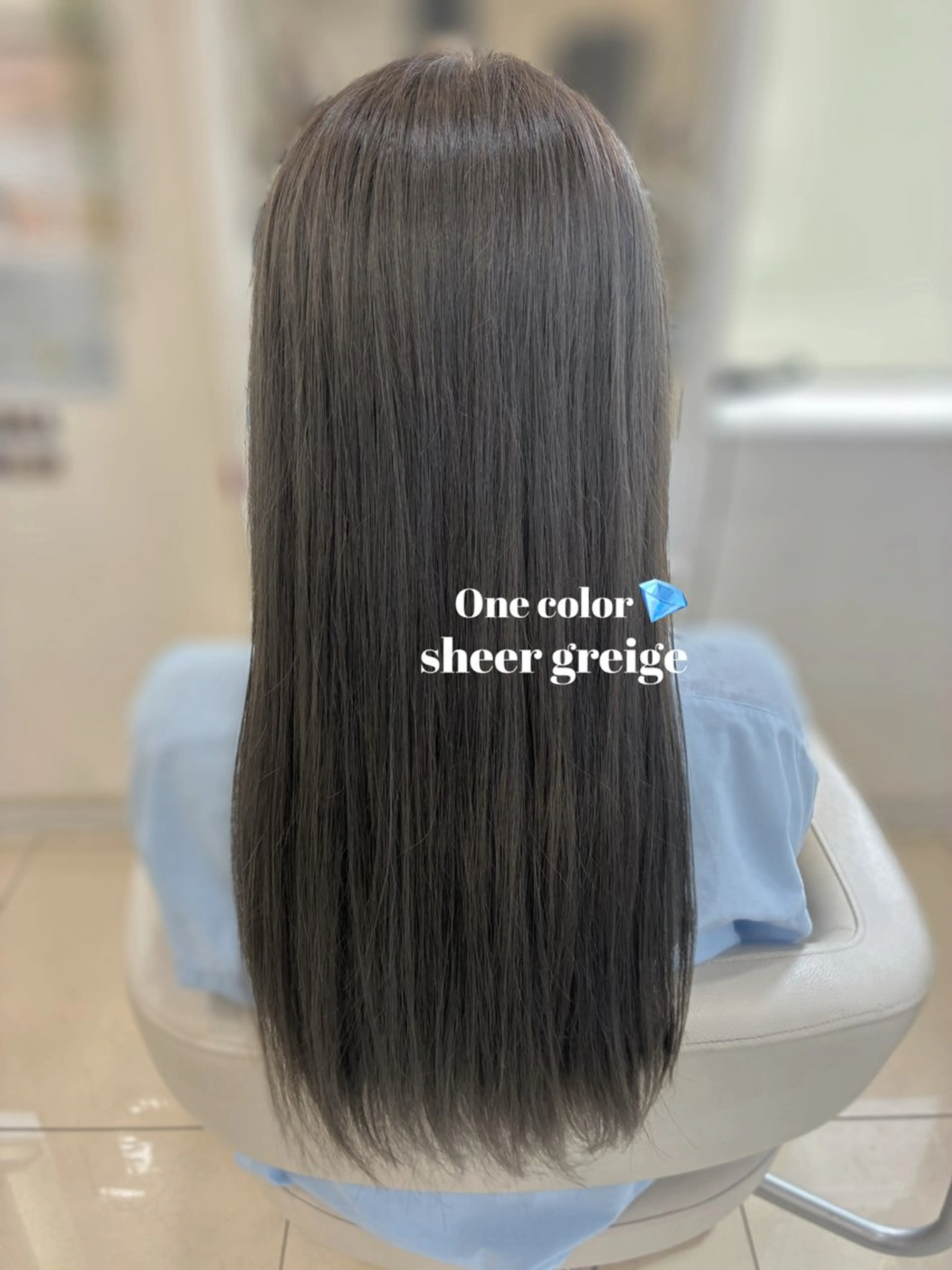 カラー ブリーチ 透明感カラー グレージュ オレンジ ヘアカラー 小野寺 愛のヘアスタイル
