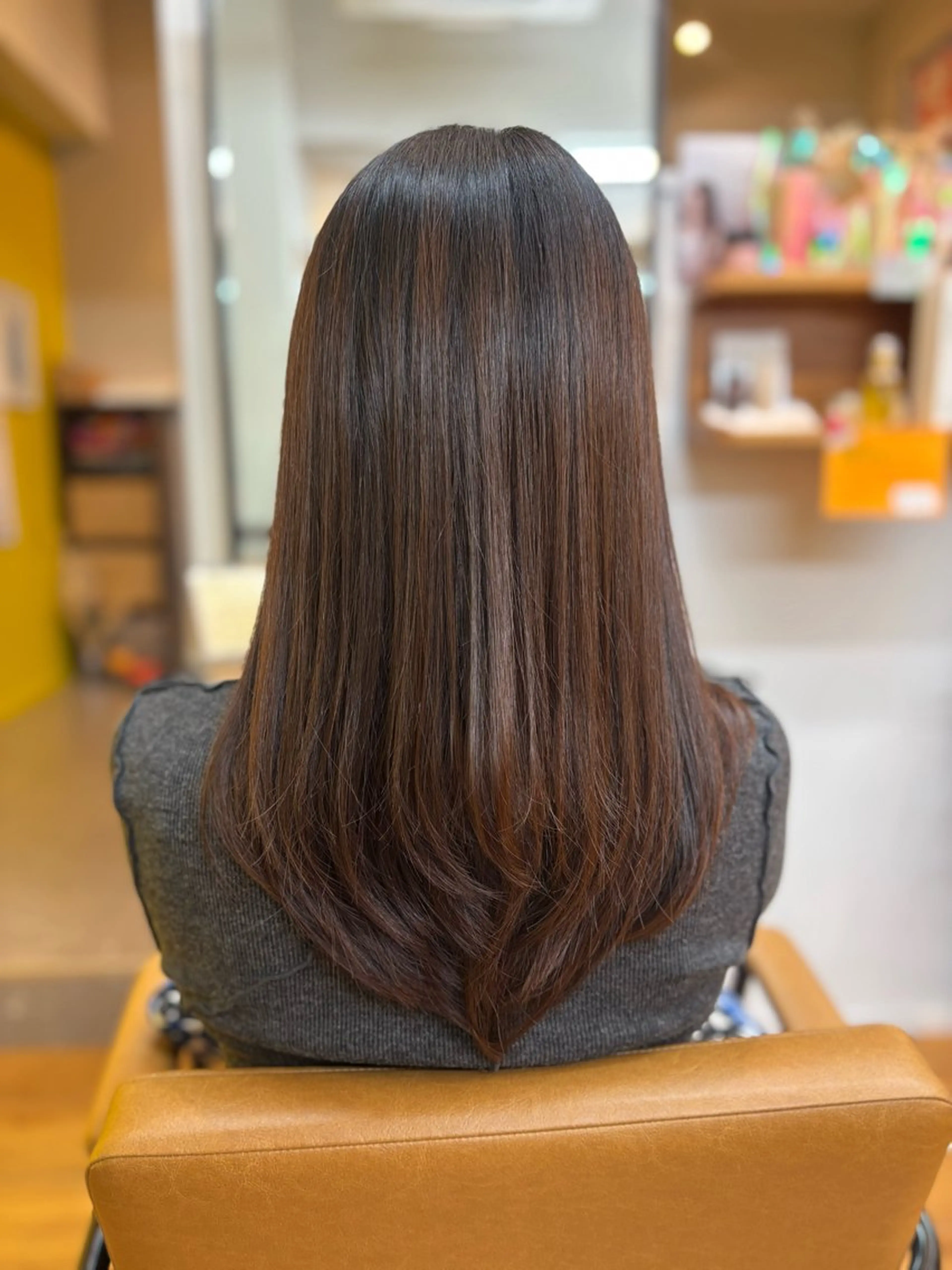 ロング ロングレイヤー レイヤーカット ロング カネコ ナナミのヘアスタイル