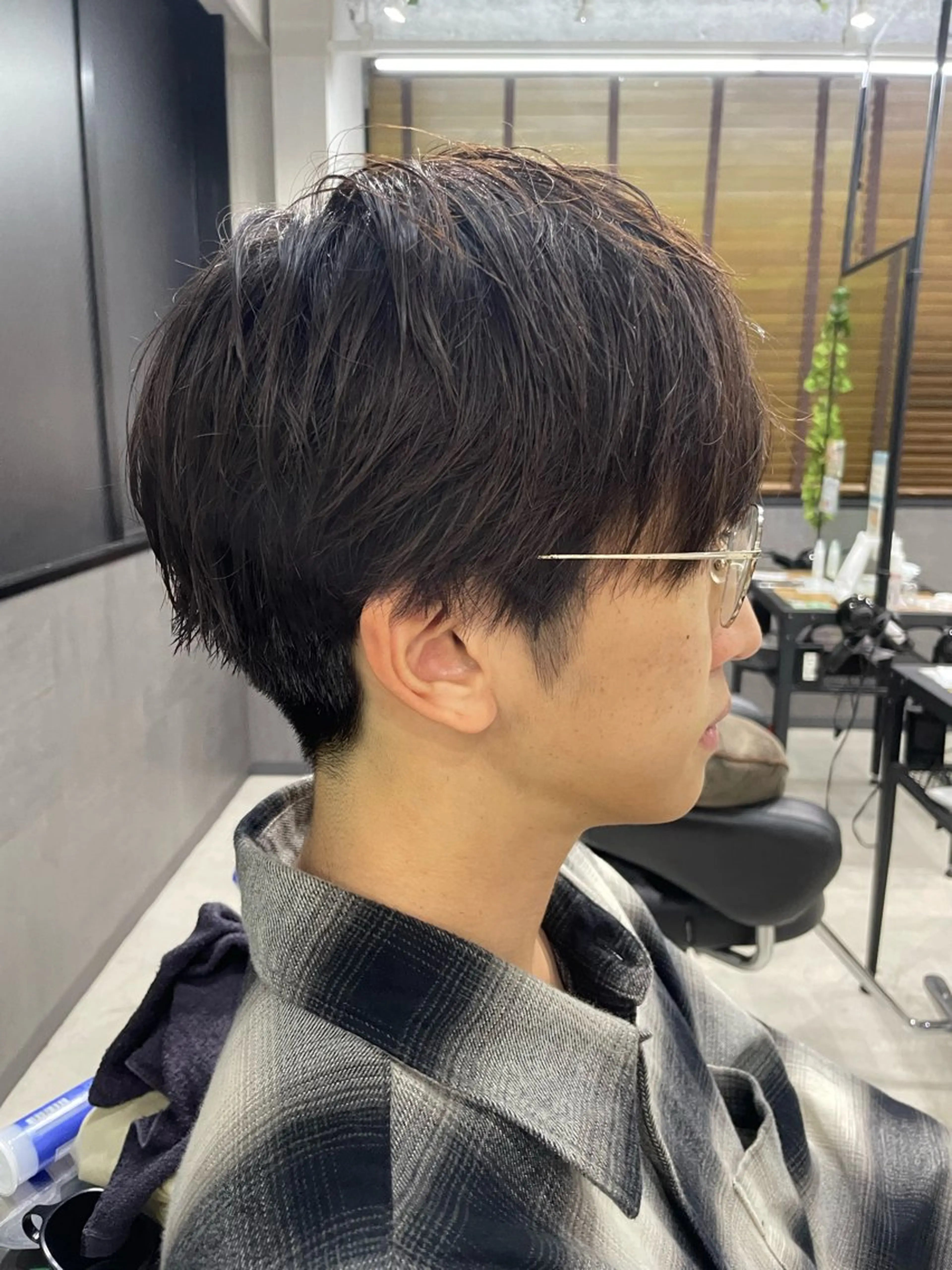 カット&ストレートパーマ　クセを程よく伸ばしたい方への写真