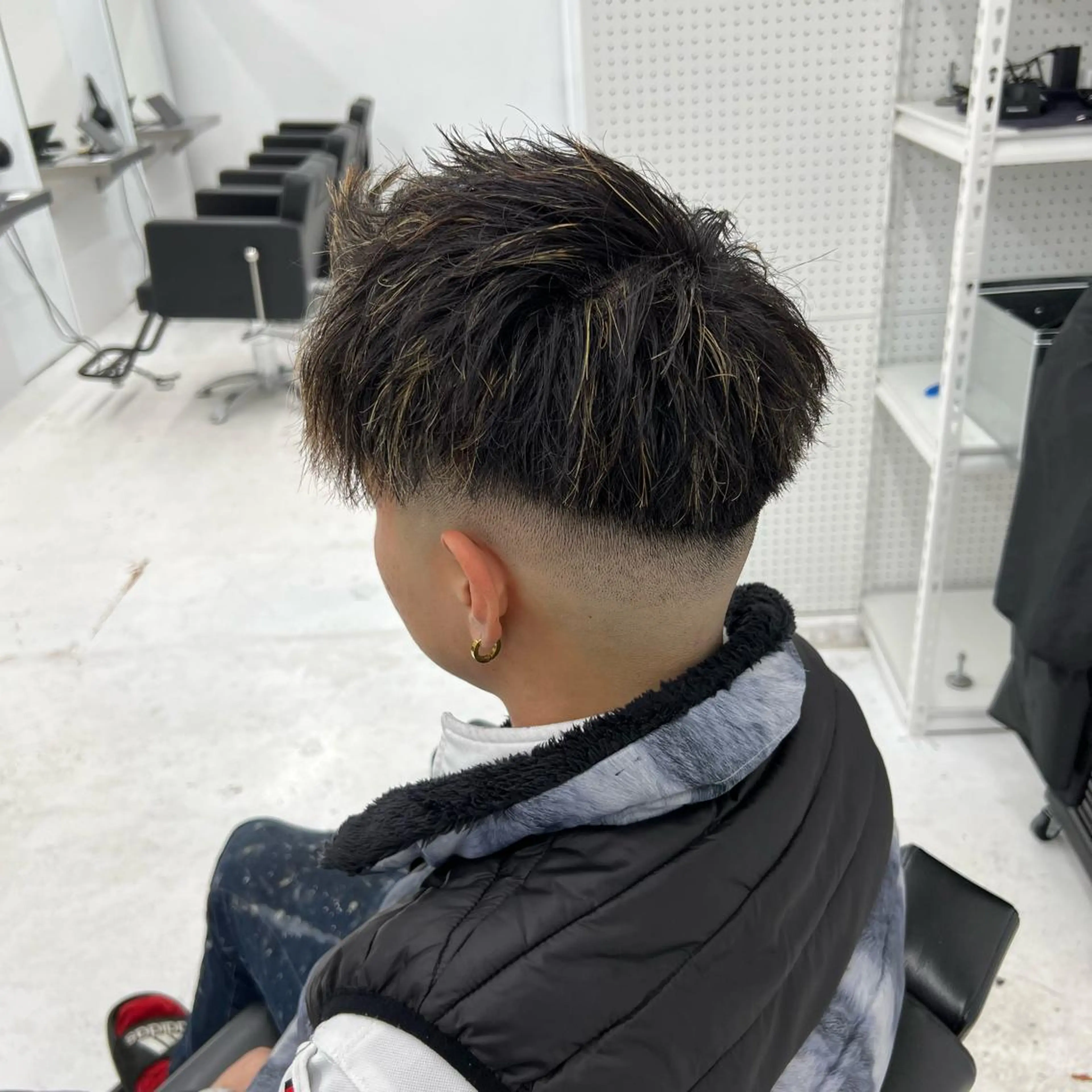 ショート カラー パーマ nicoTOKYO所属・【メンズ特化】短髪 スパイキーショートのヘアスタイル