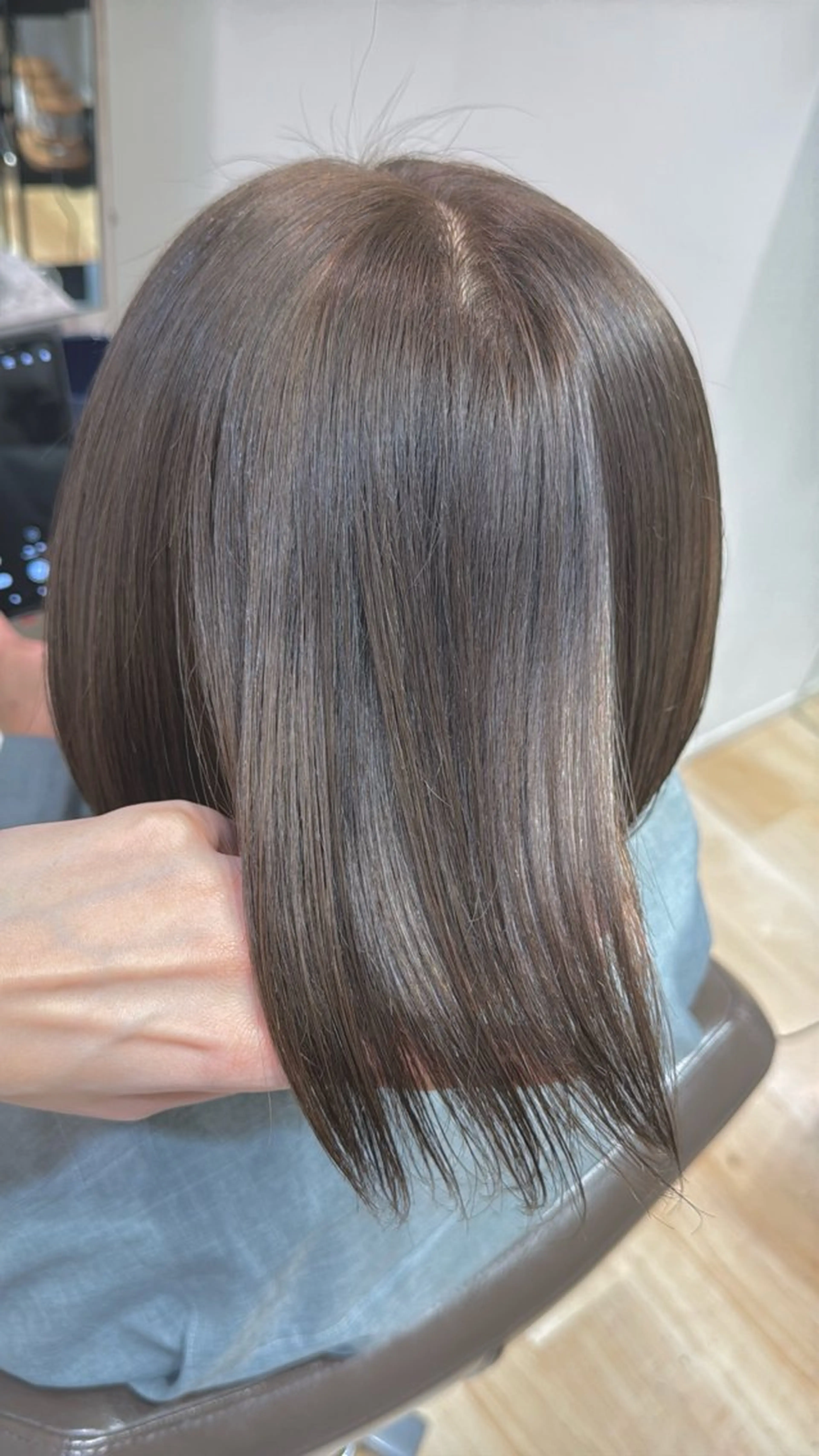 ショート カラー ブリーチ グレージュ カット ヘアカラー トリートメント 松永 わかなのヘアスタイル