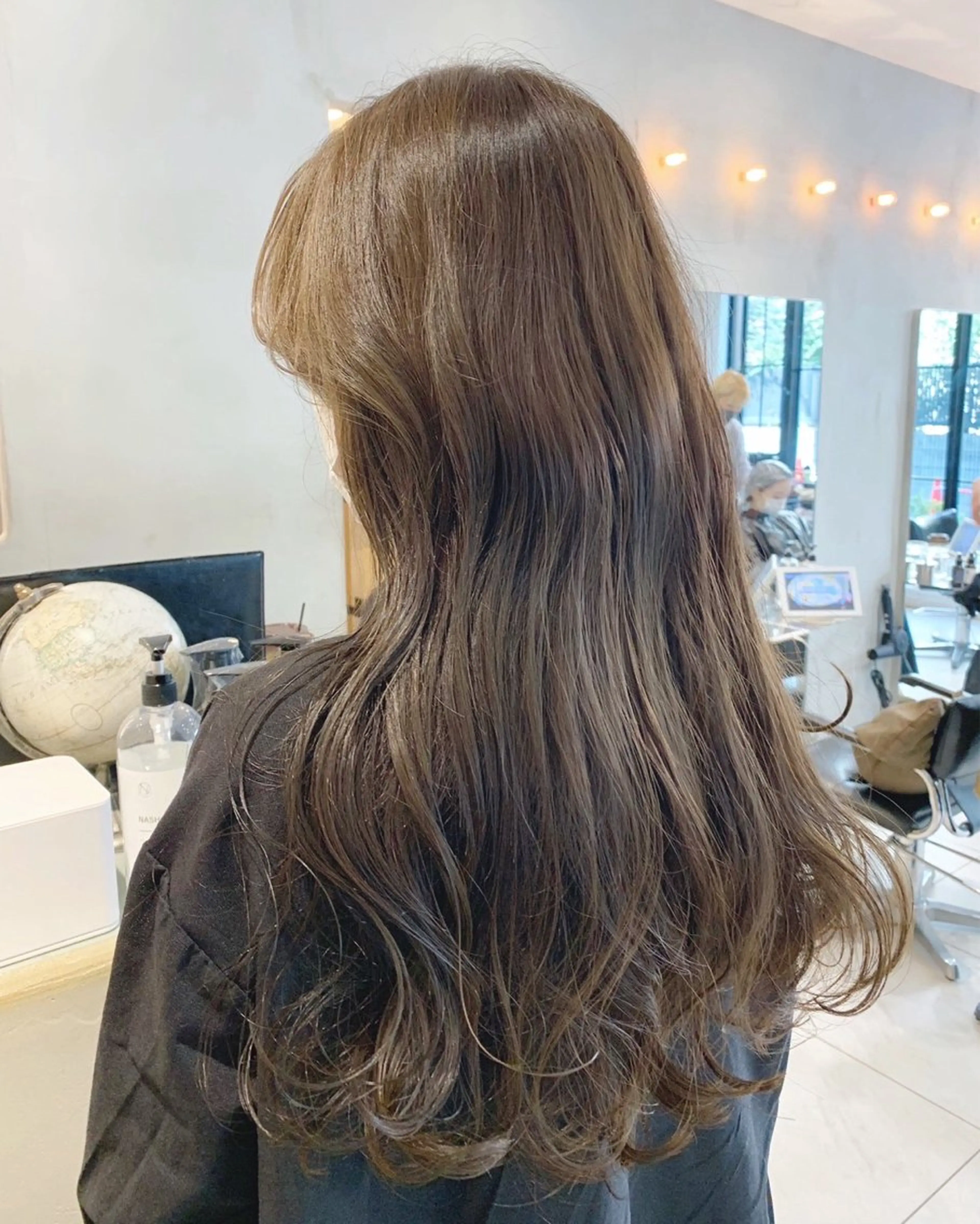 ロング カラー ヘアカラー 透明感カラー 🪞yuuのヘアスタイル