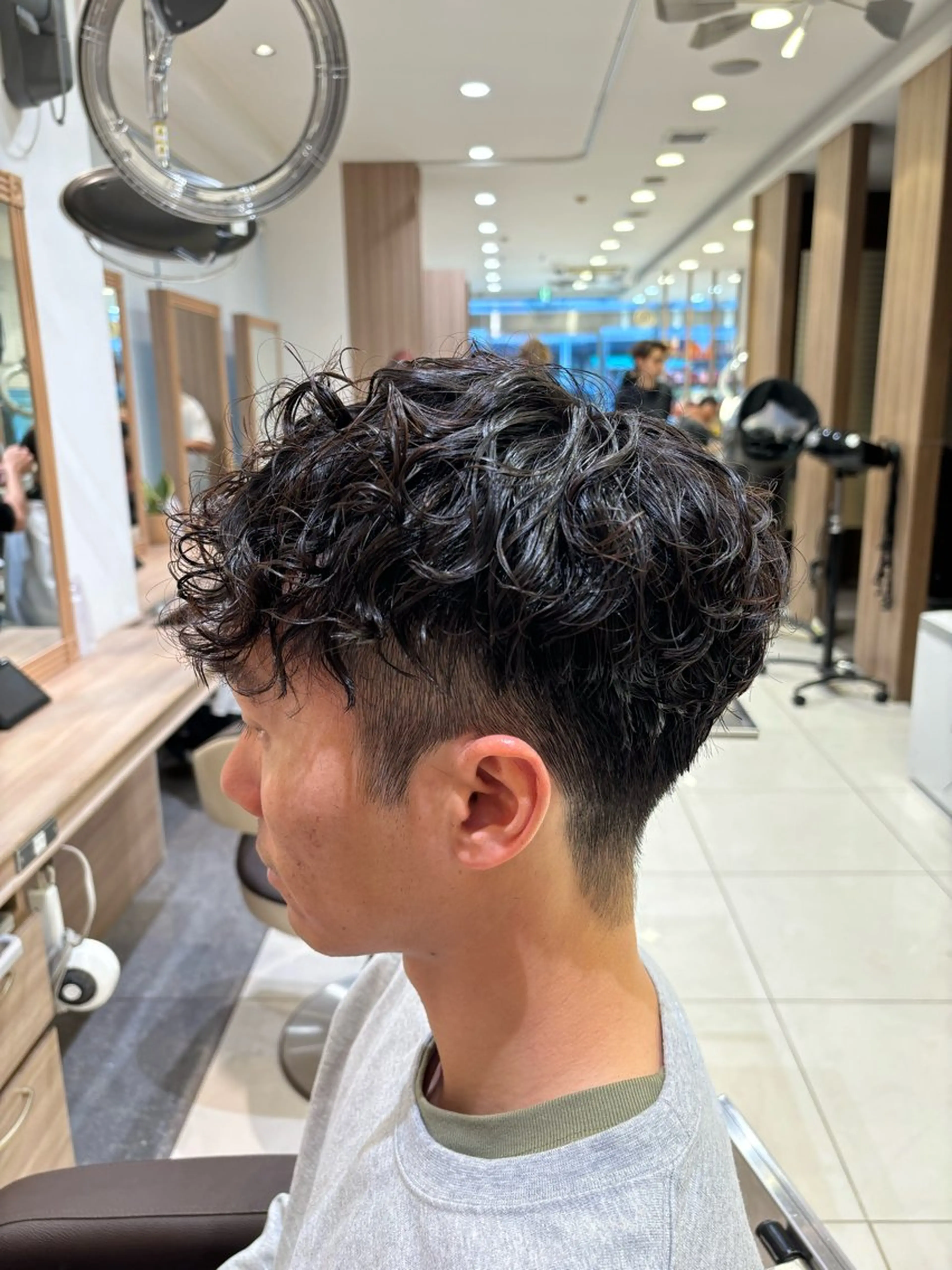 パーマ メンズ スペインカール 波巻きスパイラル・ カルマ/aoiのヘアスタイル