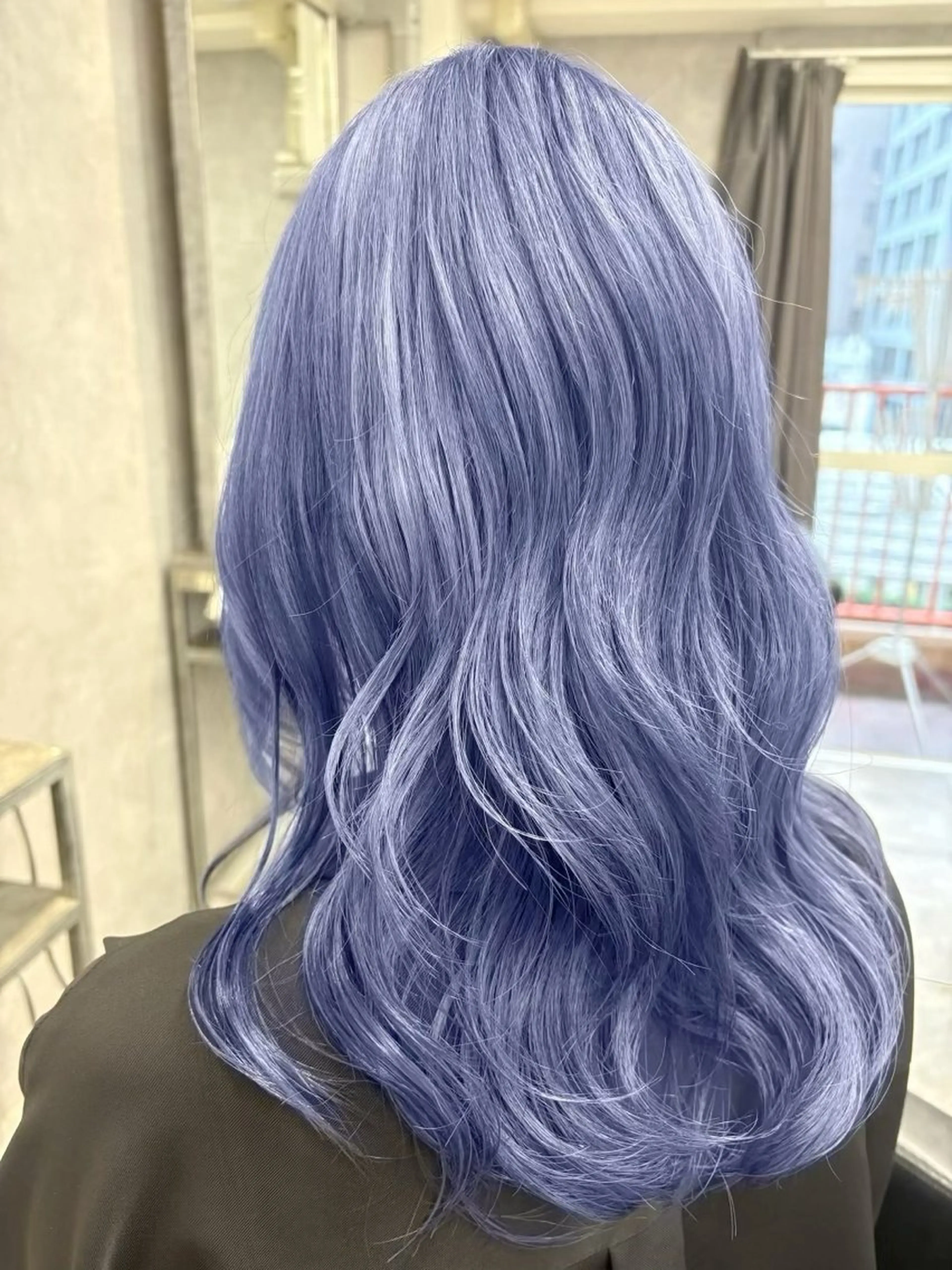 ミディアム ヘアカラー GiseL 梅田【ジゼル】所属・透明感カラー × ハイトーン さきのヘアスタイル