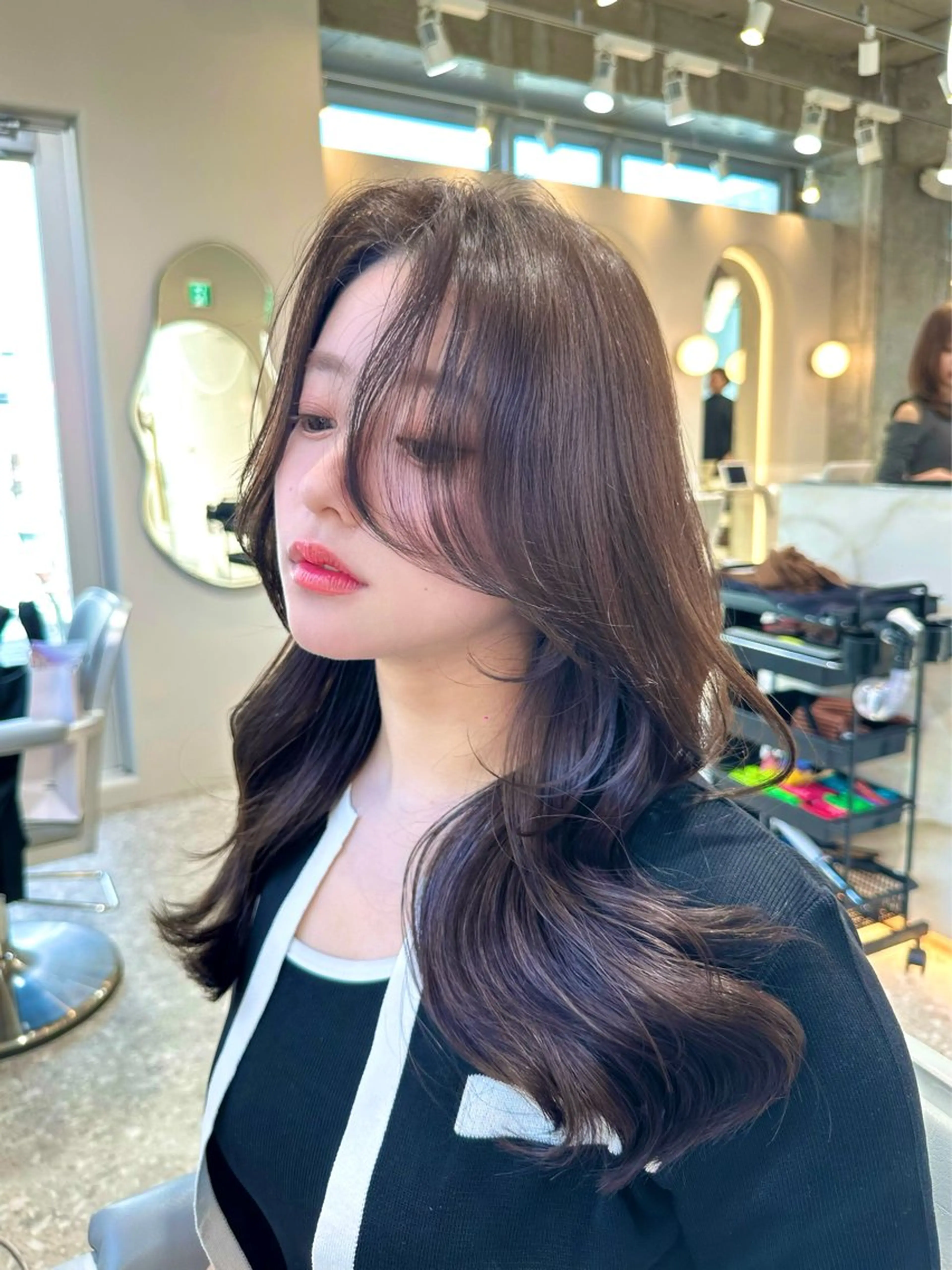 セミロング カラー カット ヘアカラー トリートメント ヘッドスパ ヘアセット 韓国レイヤー/透明感 カラー/髪質改善角所のヘアスタイル