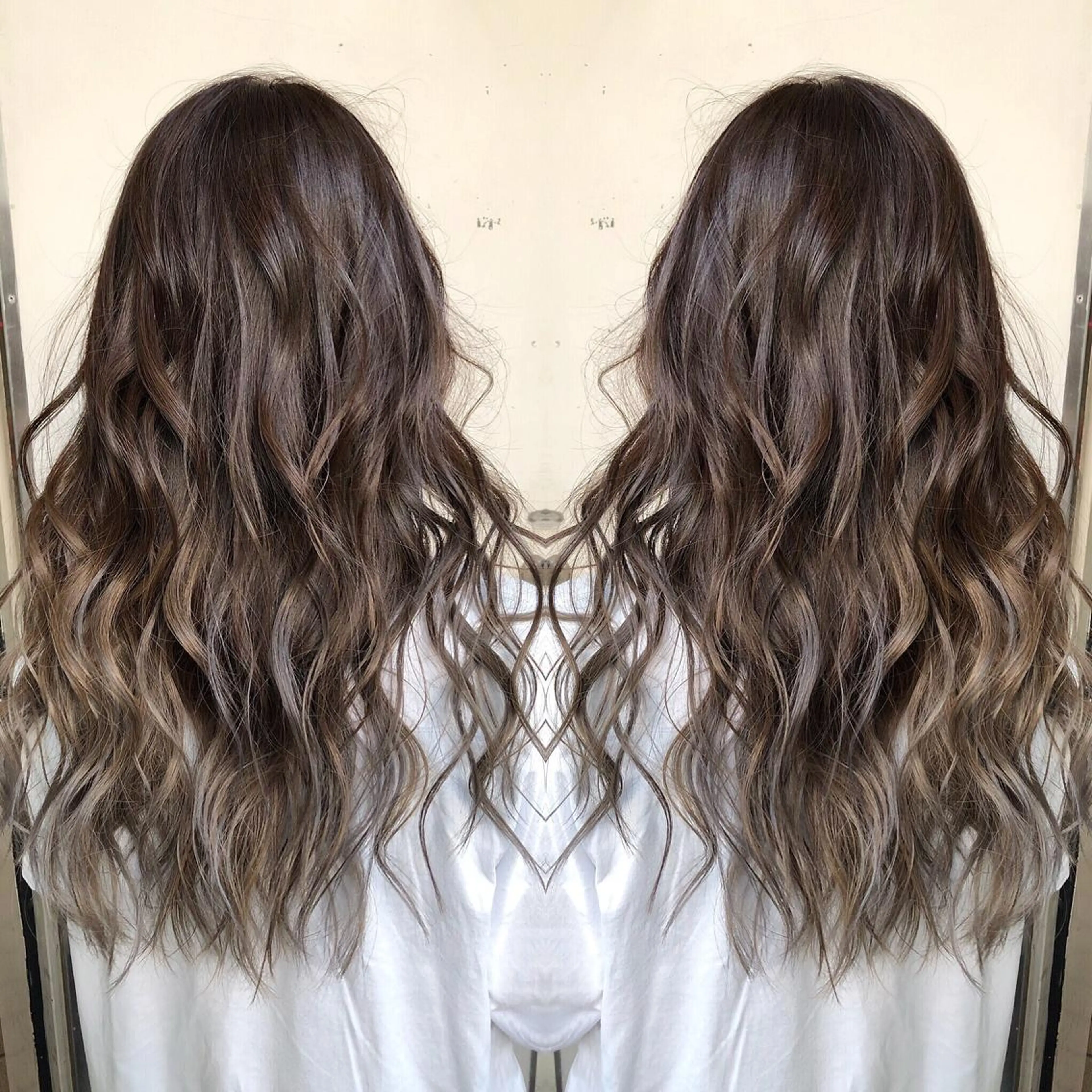 ロング カラー kr2s アメ村のヘアスタイル