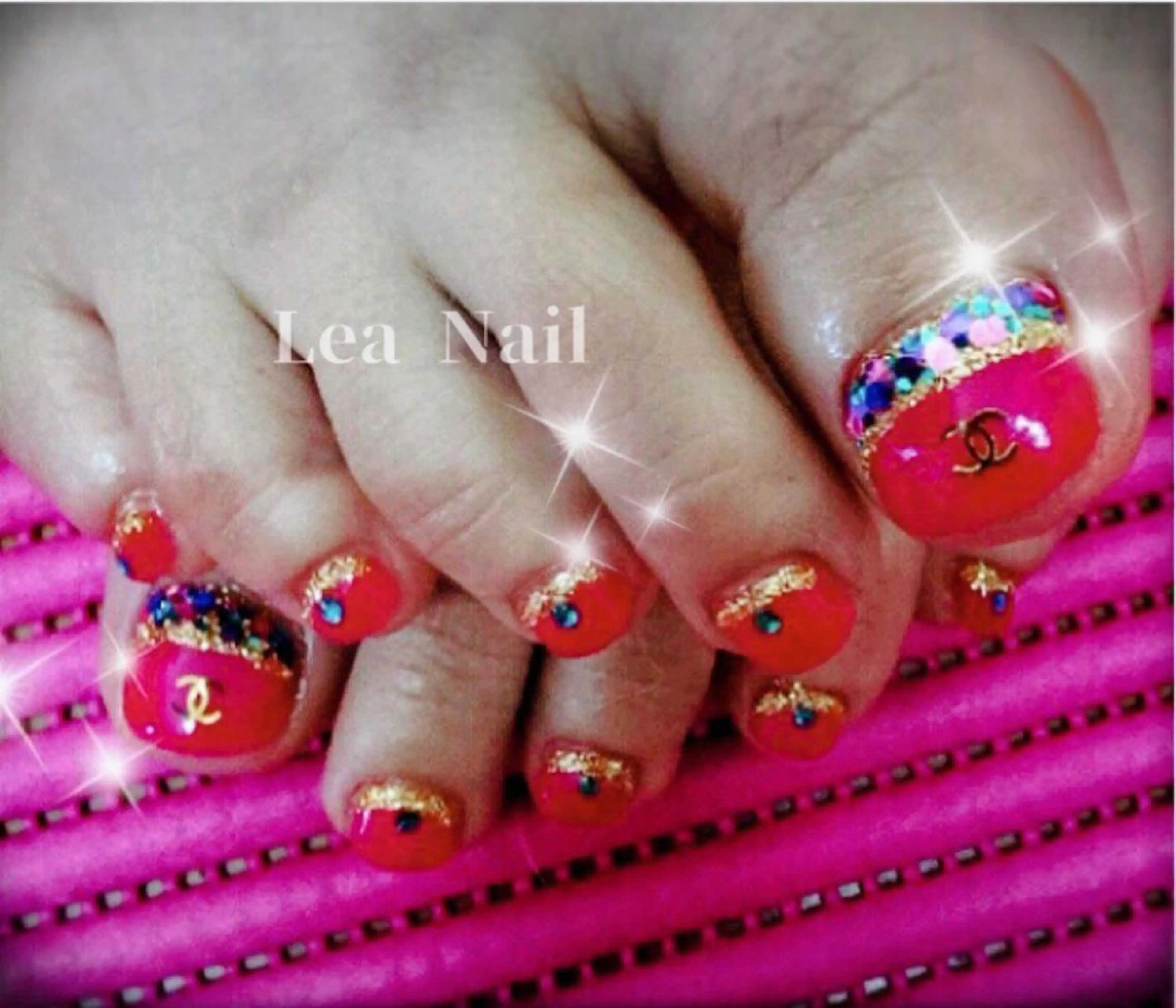 ネイル フットネイル ゴージャス Lea Nailのネイルデザイン