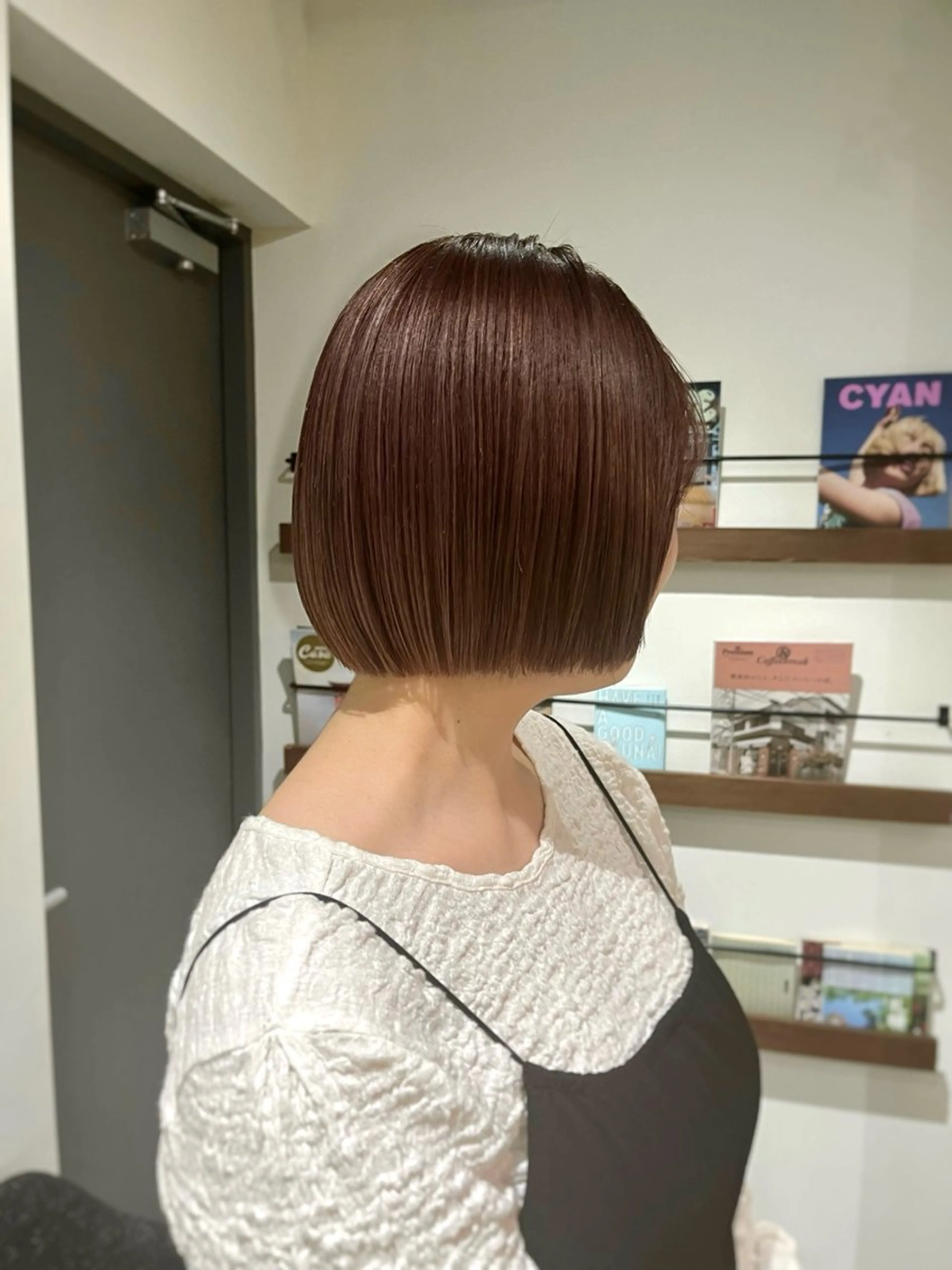 ショート カラー カット ヘアカラー Mon/ショート/パ ーマのヘアスタイル