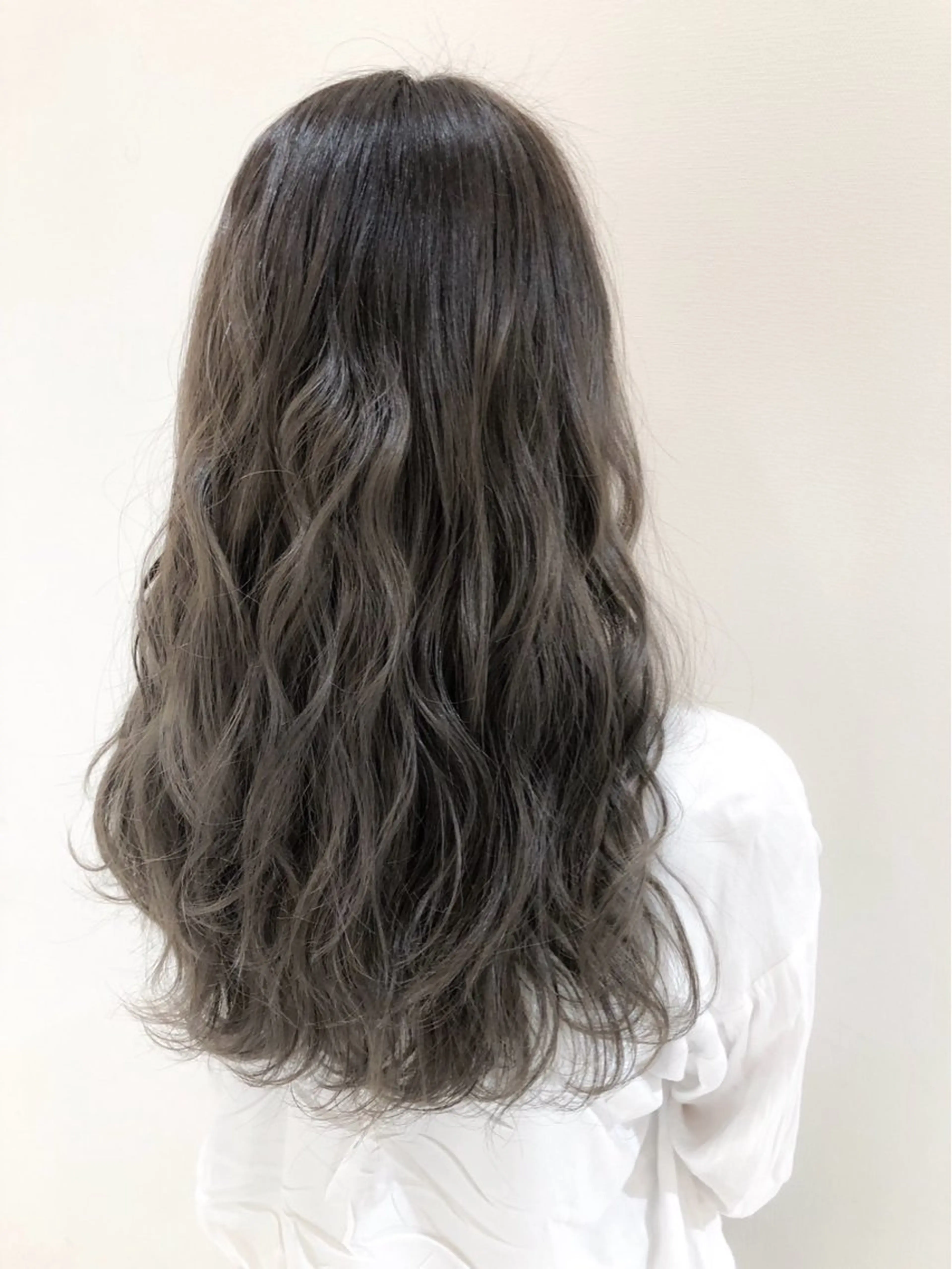 ロング カラー ater所属・[ater] itsukiのヘアスタイル