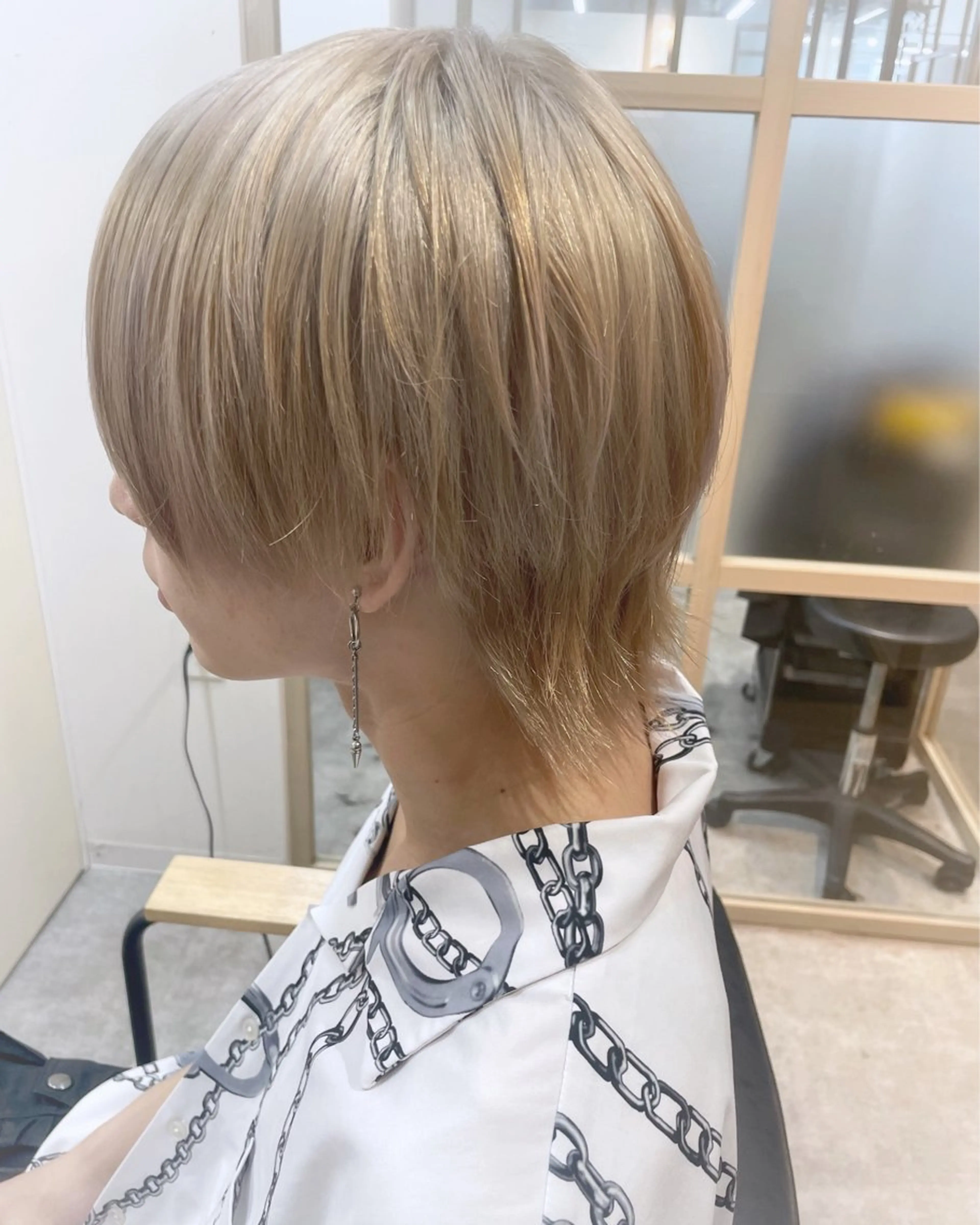 ミディアム カラー メンズ EMANON新宿南口所属・🦄中性ウルフ ☁️Shiori🦄のヘアスタイル