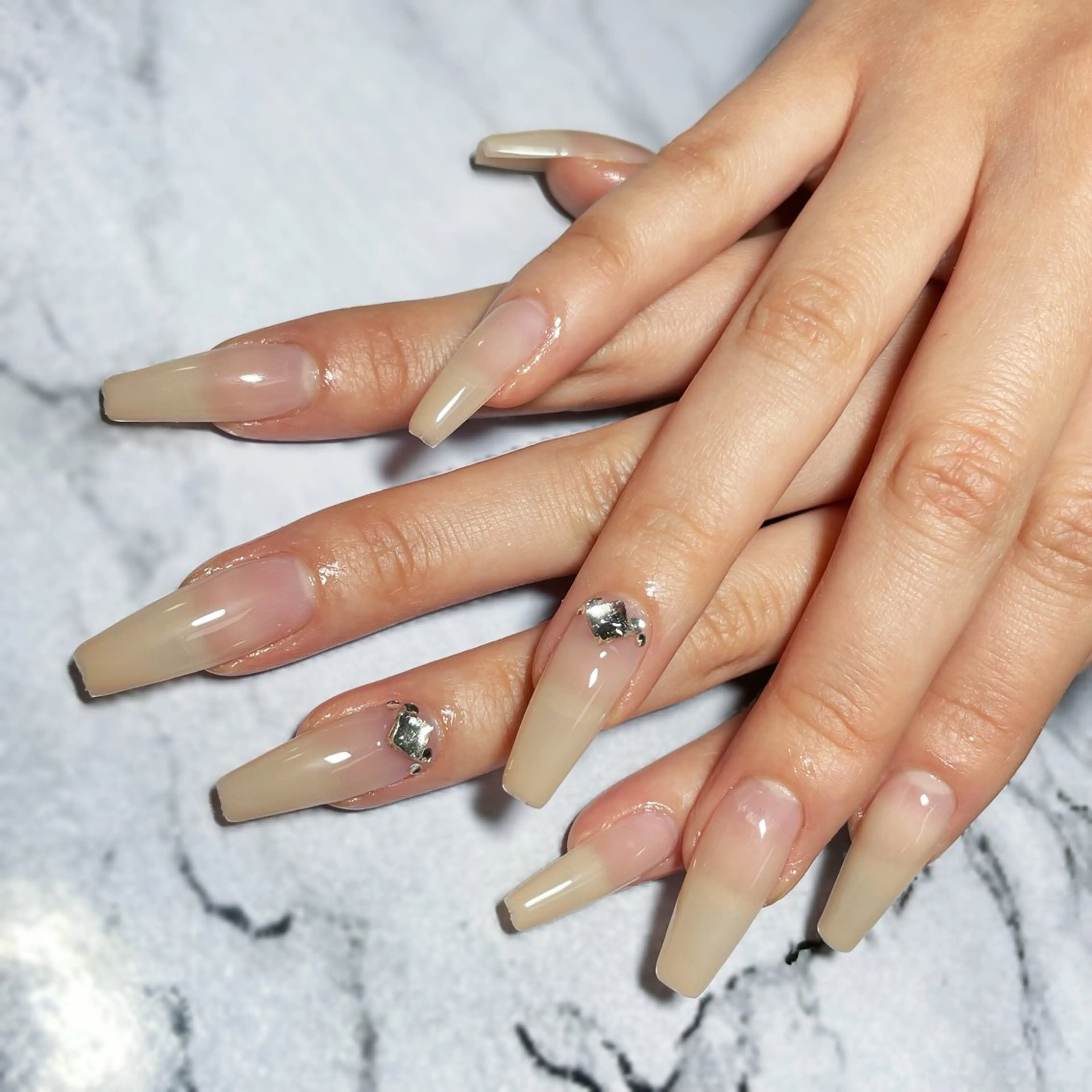 ネイル グラデーション ハンドネイル S♡NAIL所属・S.NAIL Suuのネイルデザイン