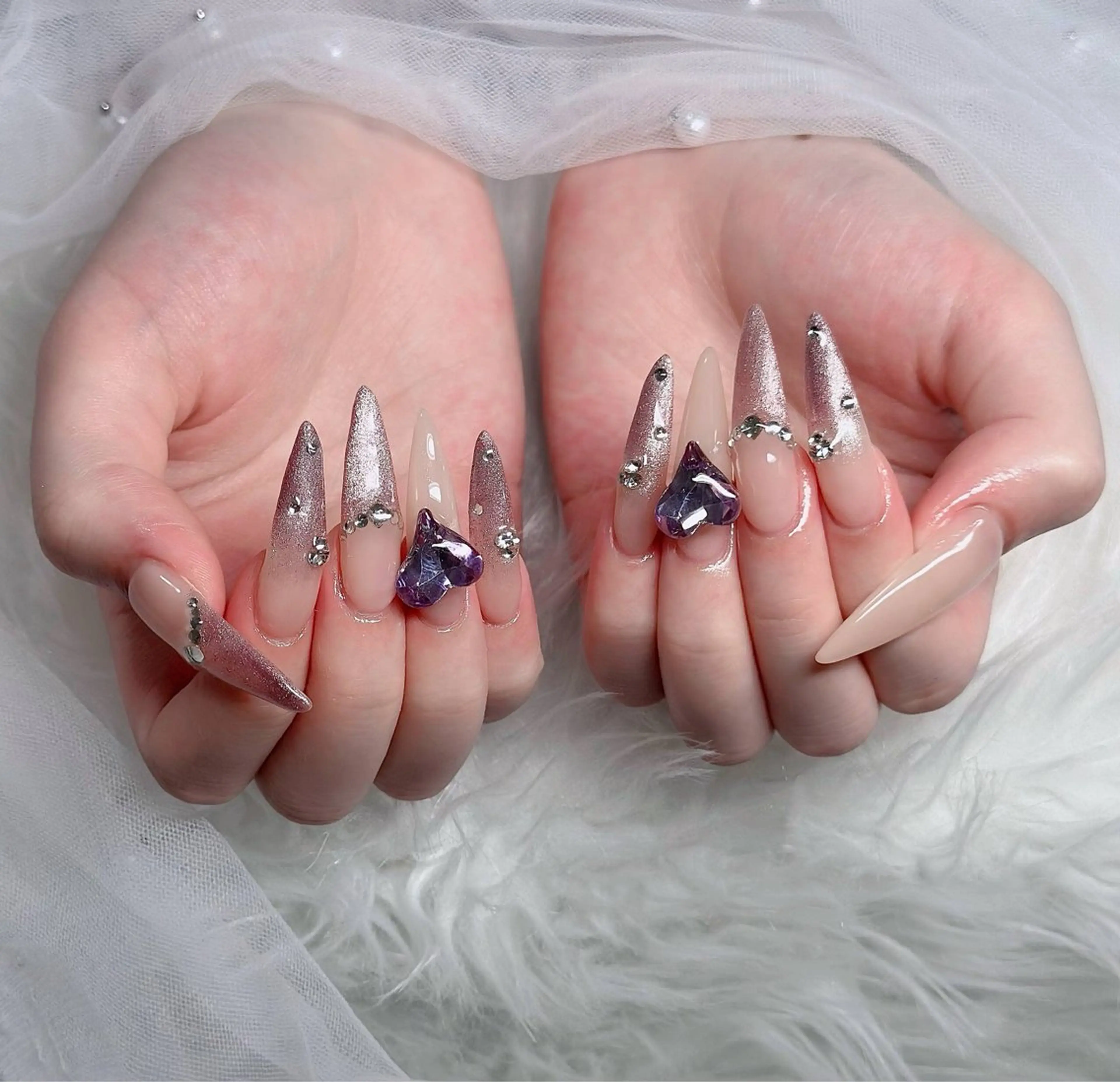 ネイル アートネイル 成人式 ジェルネイル ニュアンスネイル 夏ネイル ハンドネイル H.baby Nai Salon所属・neco H.babynailのネイルデザイン