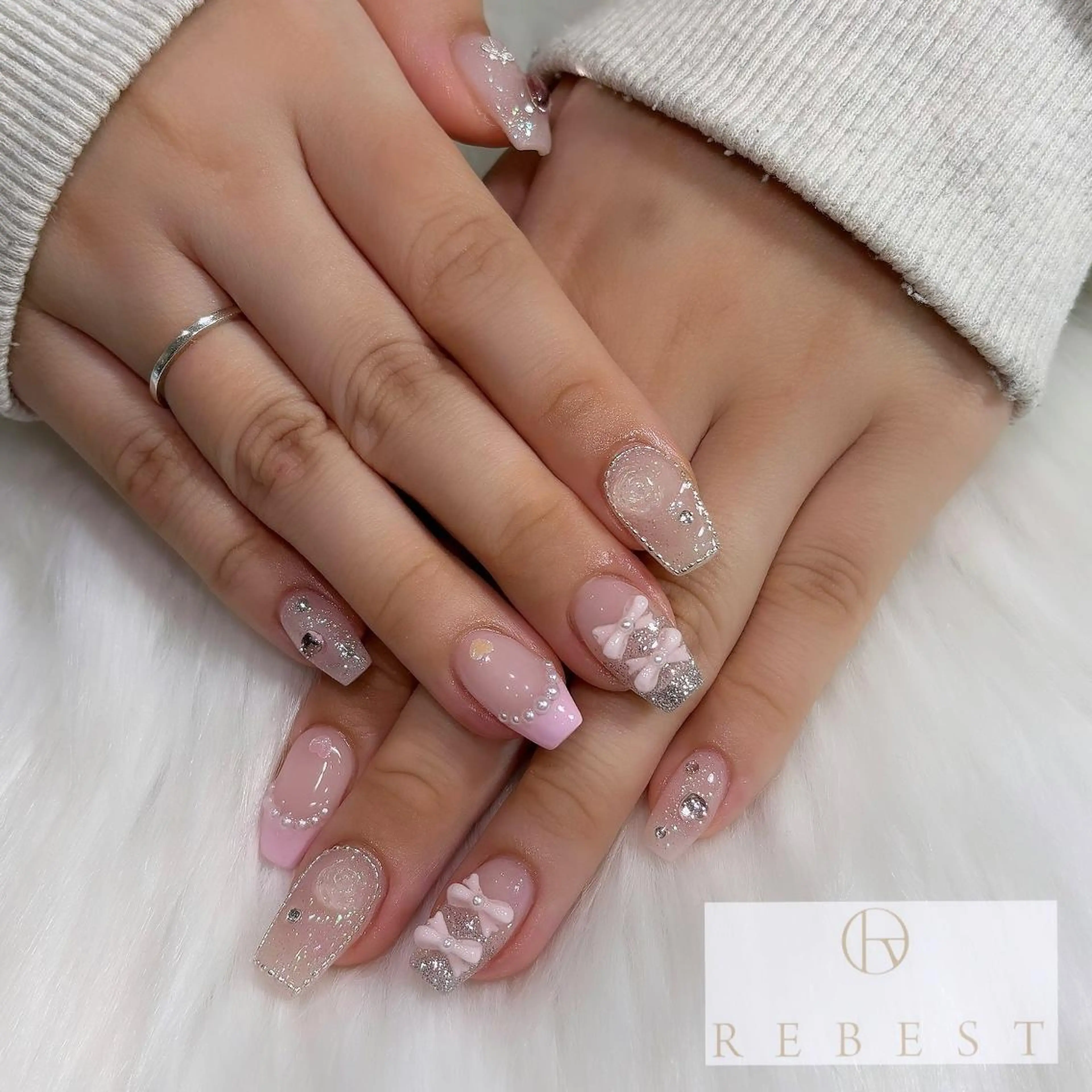 ネイル リーベスト ネイル💅のネイルデザイン