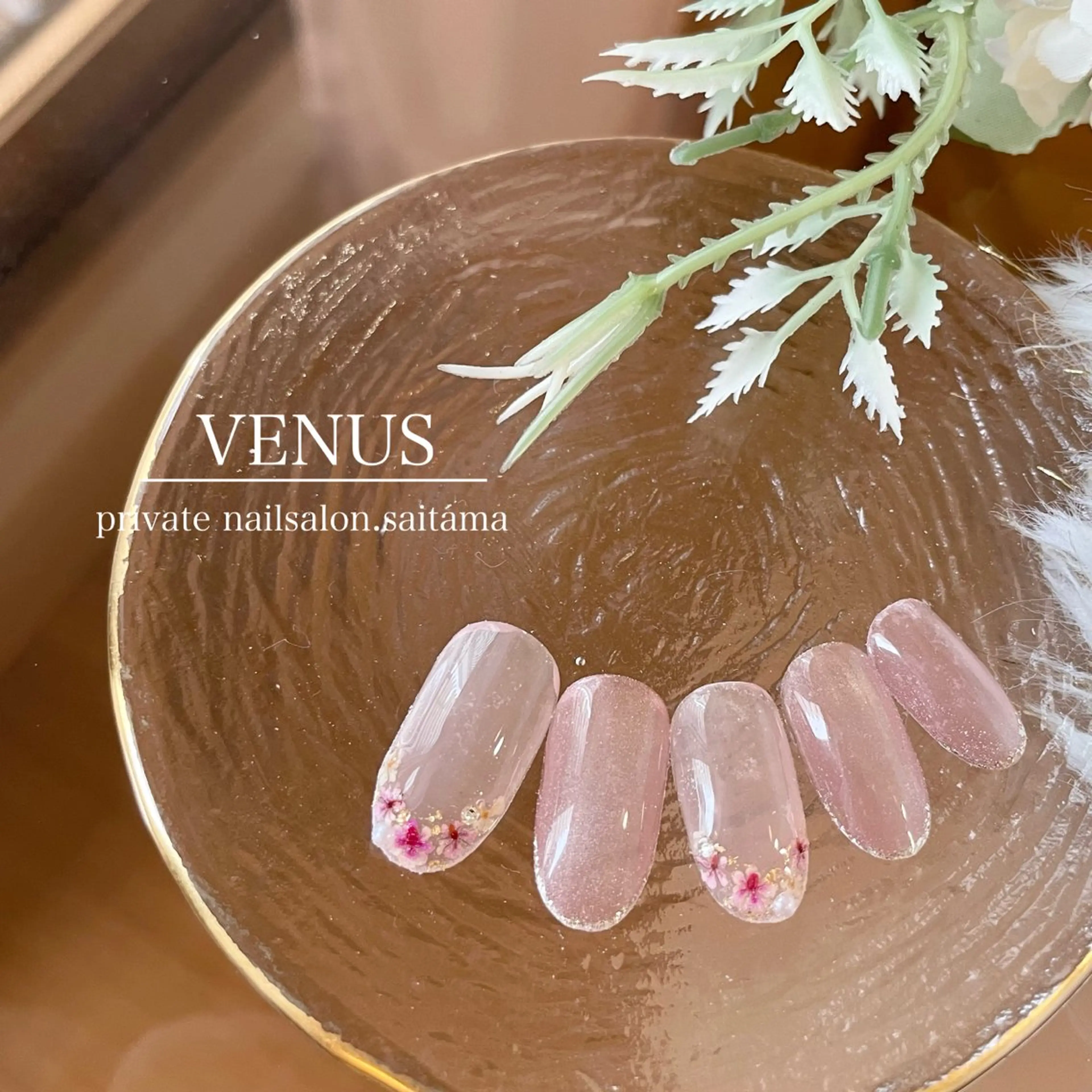 ネイル マグネットネイル ハンドネイル nailsalon VENUSのネイルデザイン