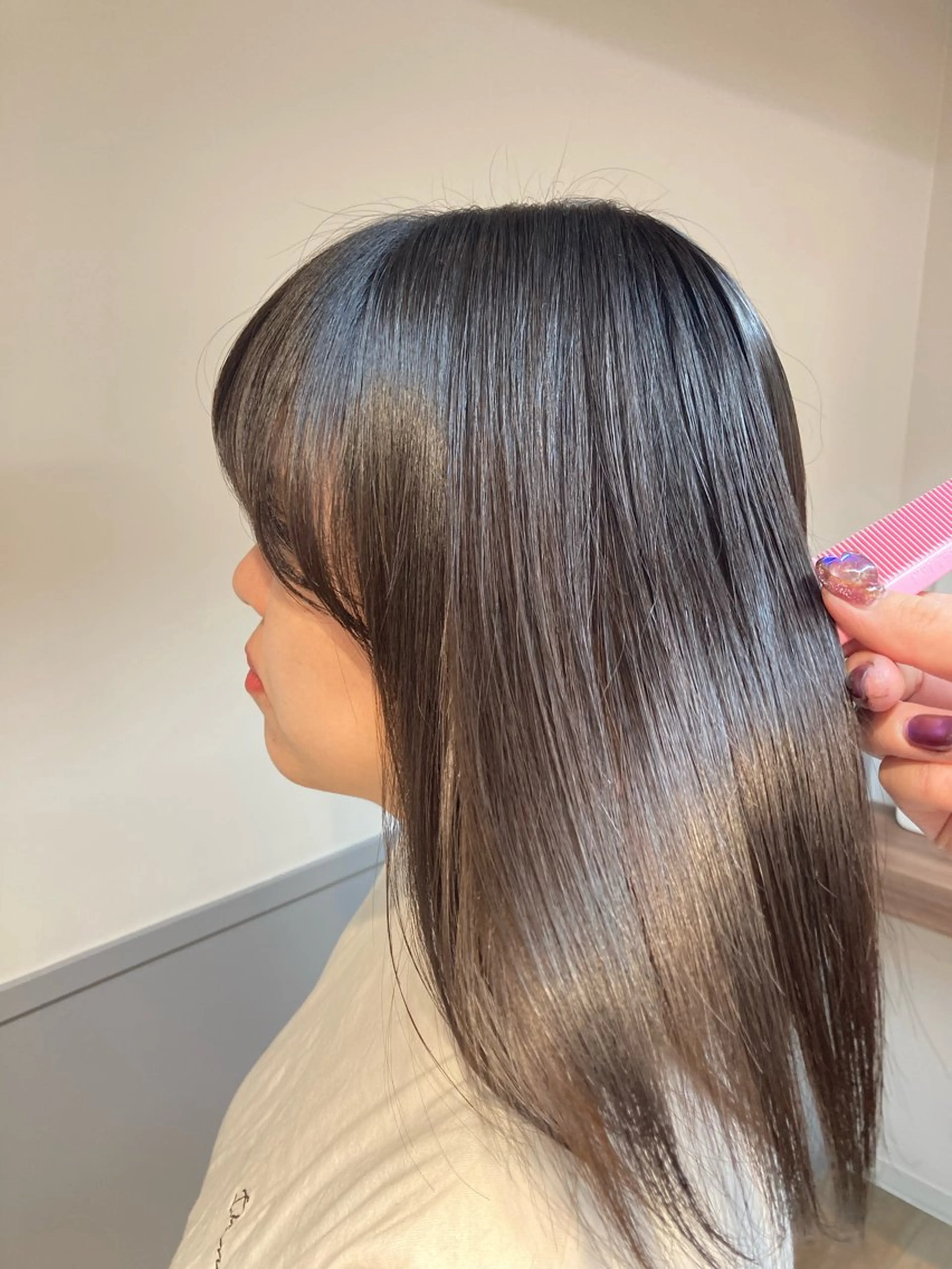 セミロング カラー ベージュカラー オリーブベージュ Cloe銀座店所属・Mana 🎀　Cloe銀座のヘアスタイル