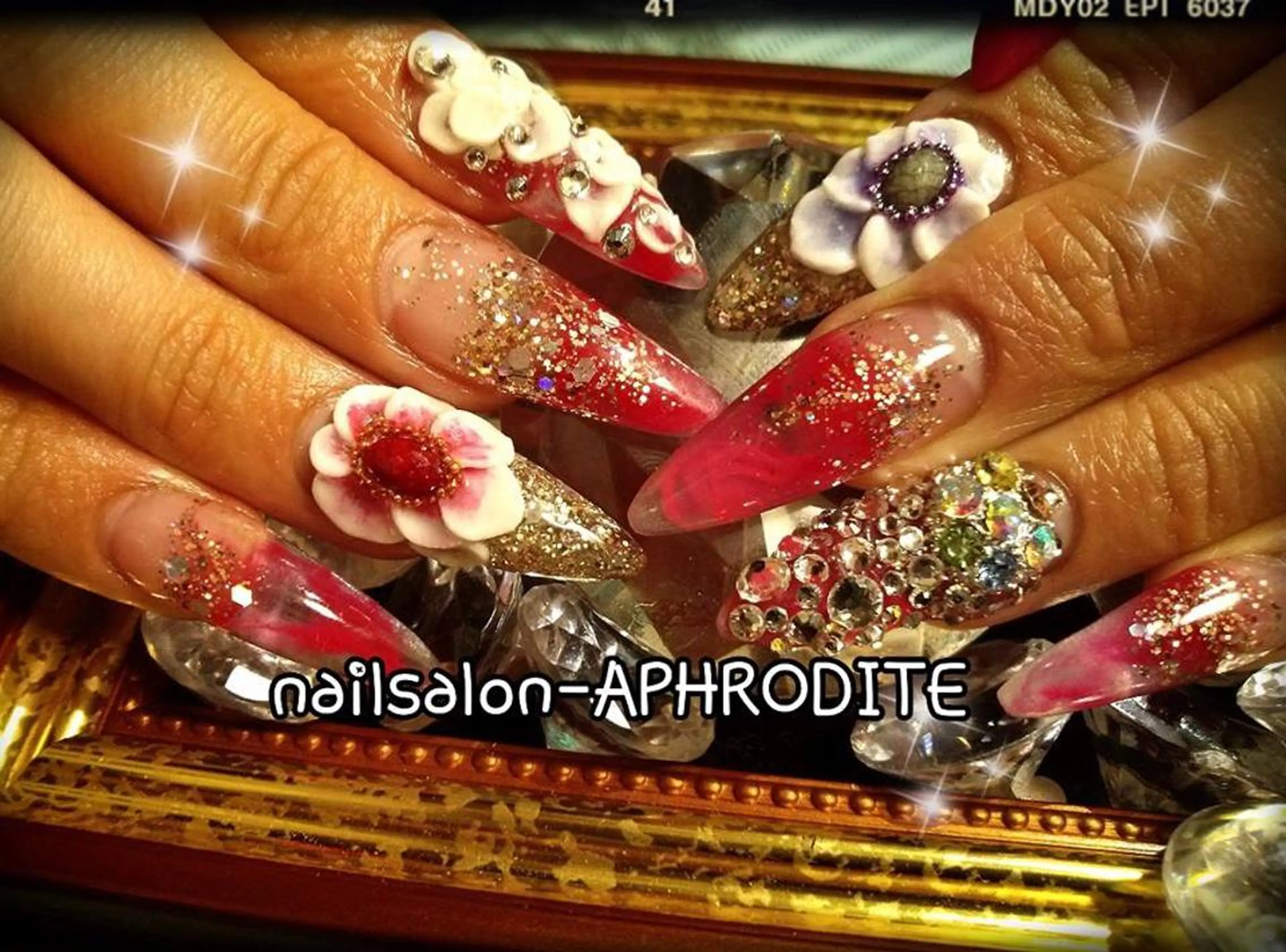ネイル アートネイル APHRODITE Nagisaのネイルデザイン